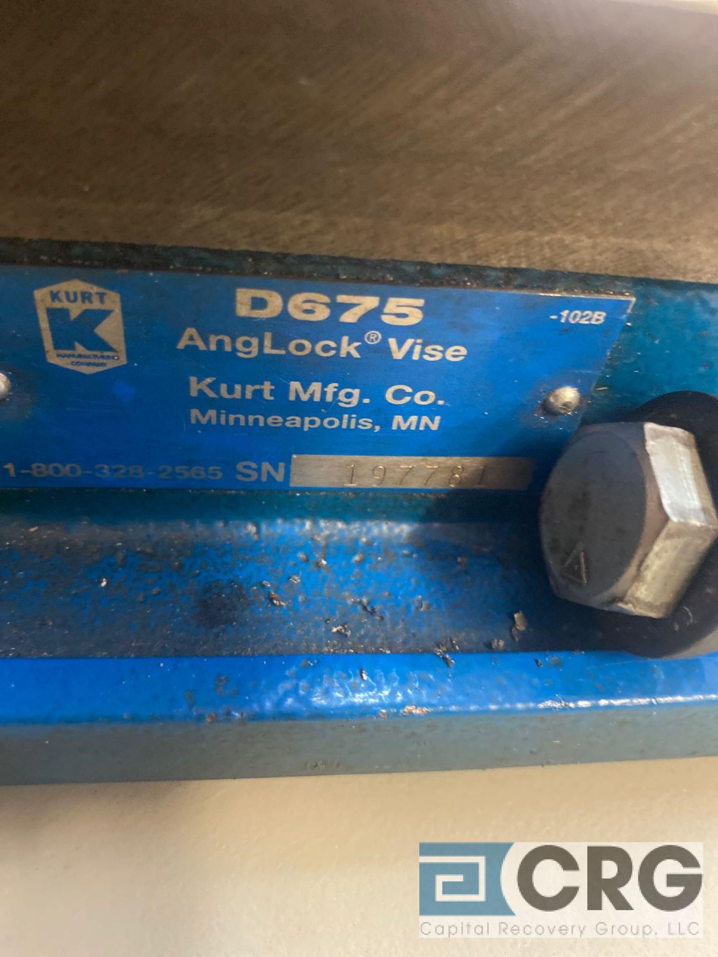 Kurt D675 Anglock milling machine vice, SN 197781, 6 in. jaw width, 7.5 in. jaw opening - Image 3 of 3