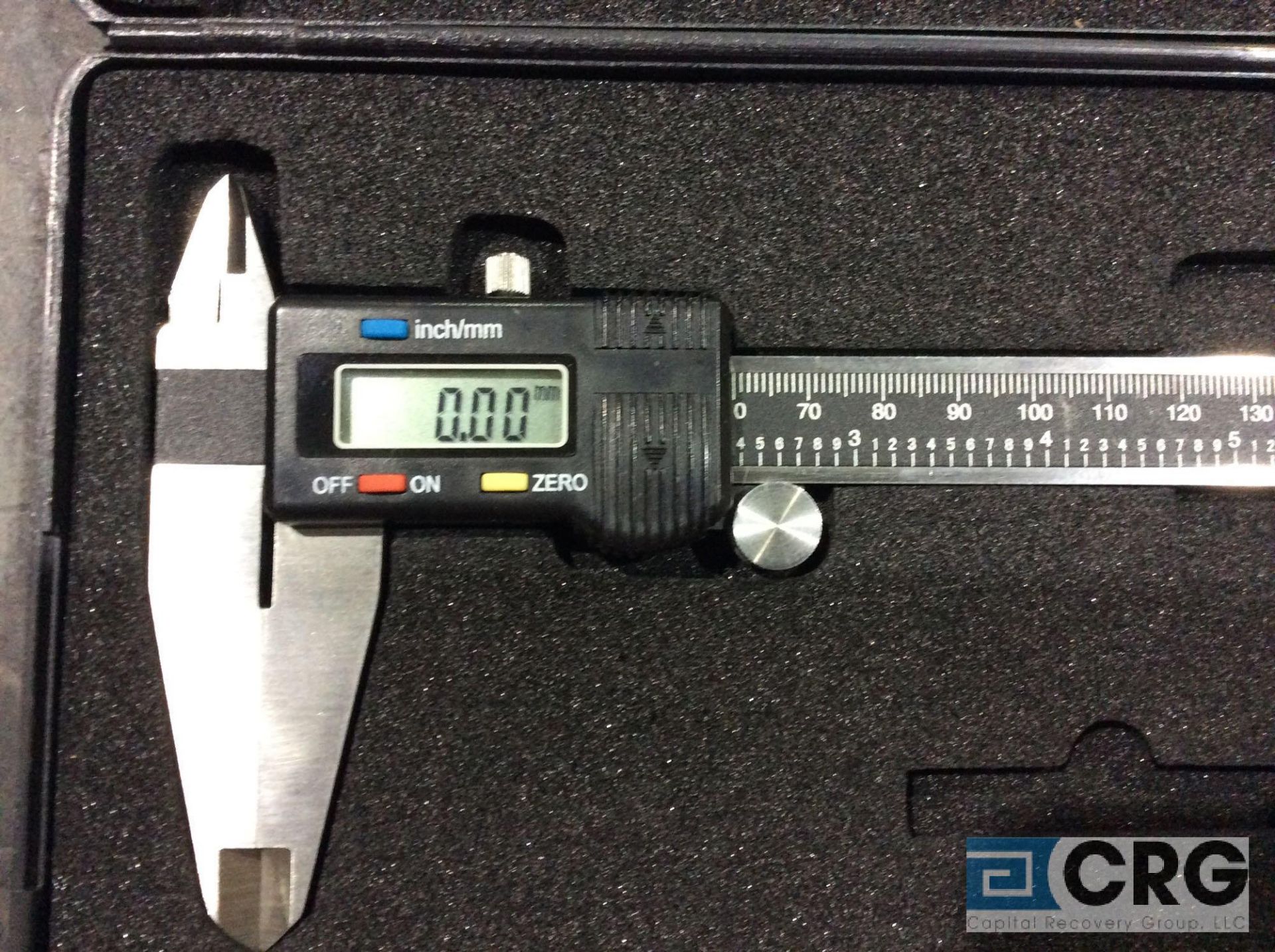 12 inch digital caliper with case - Image 2 of 2