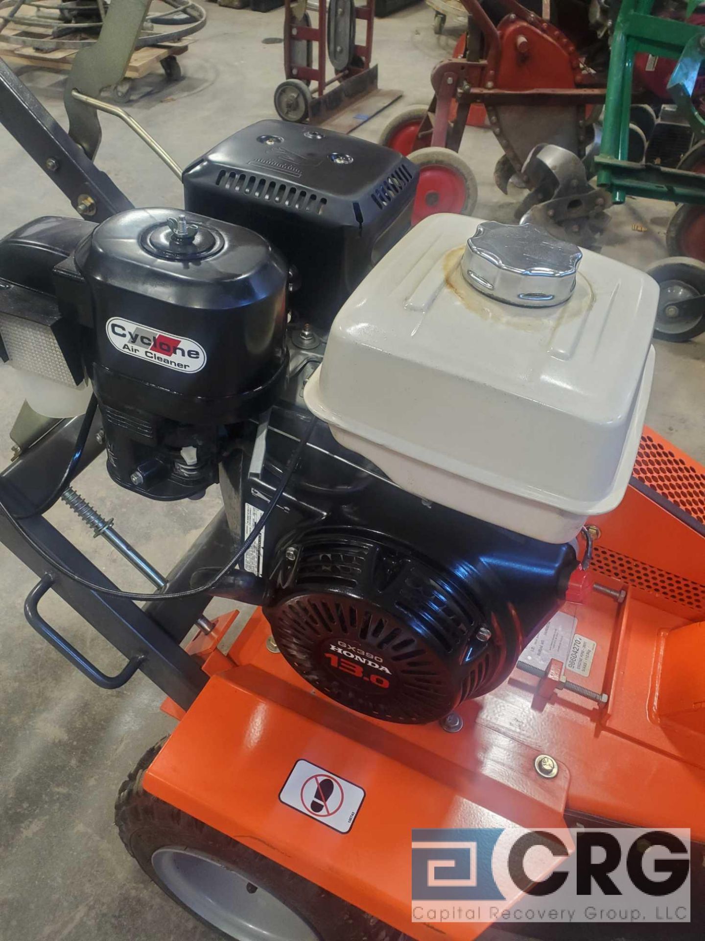 Husqvarna SG13 stump grinder with Honda GX390 13 hp gas engine (LIKE NEW) (522-01) - Image 5 of 5