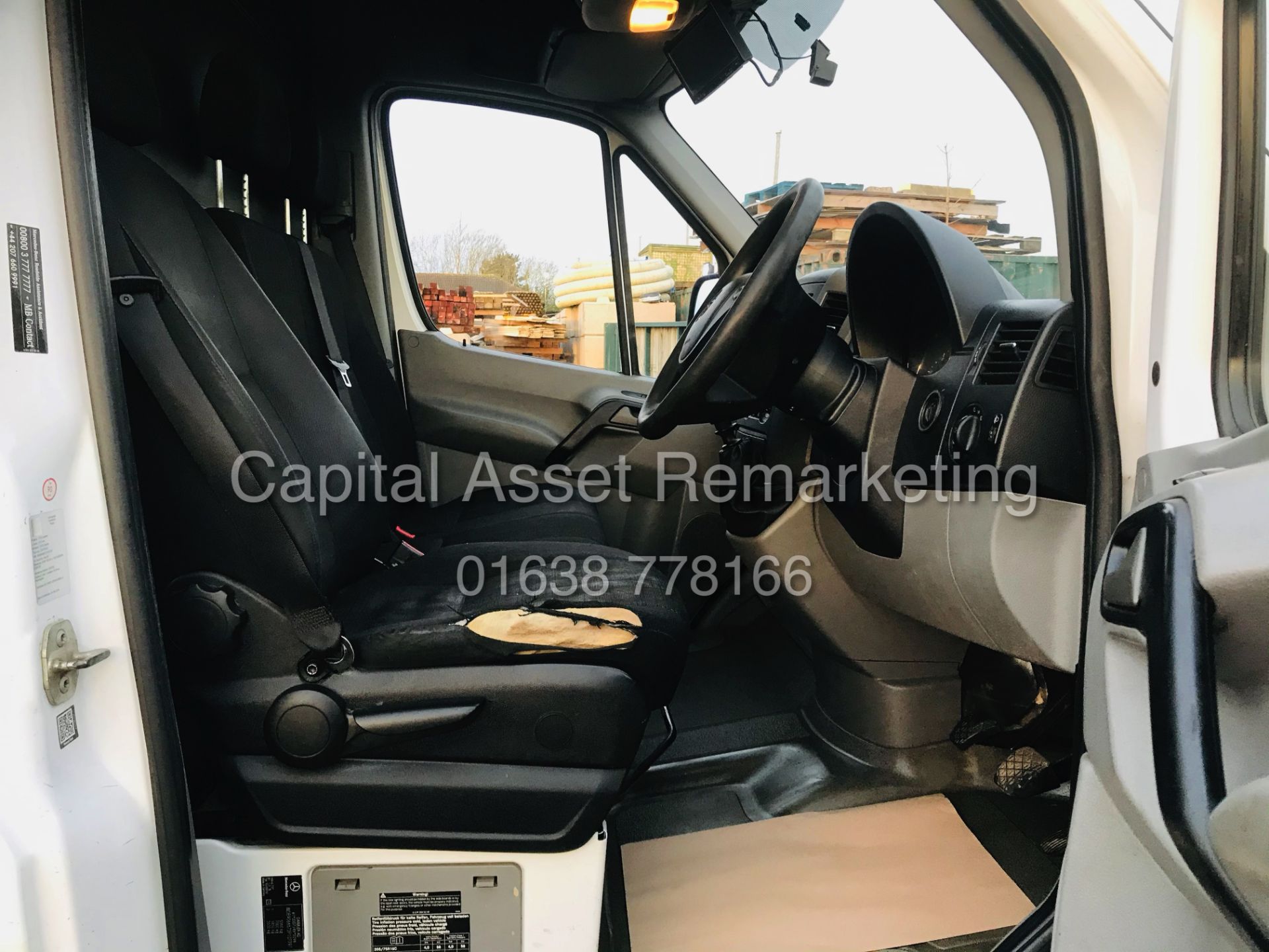 (On Sale) MERCEDES SPRINTER 513CDI "XLWB - TWIN REAR WHEELS" 1 OWNER (2015) *IDEAL CONVERSION* - Image 12 of 15