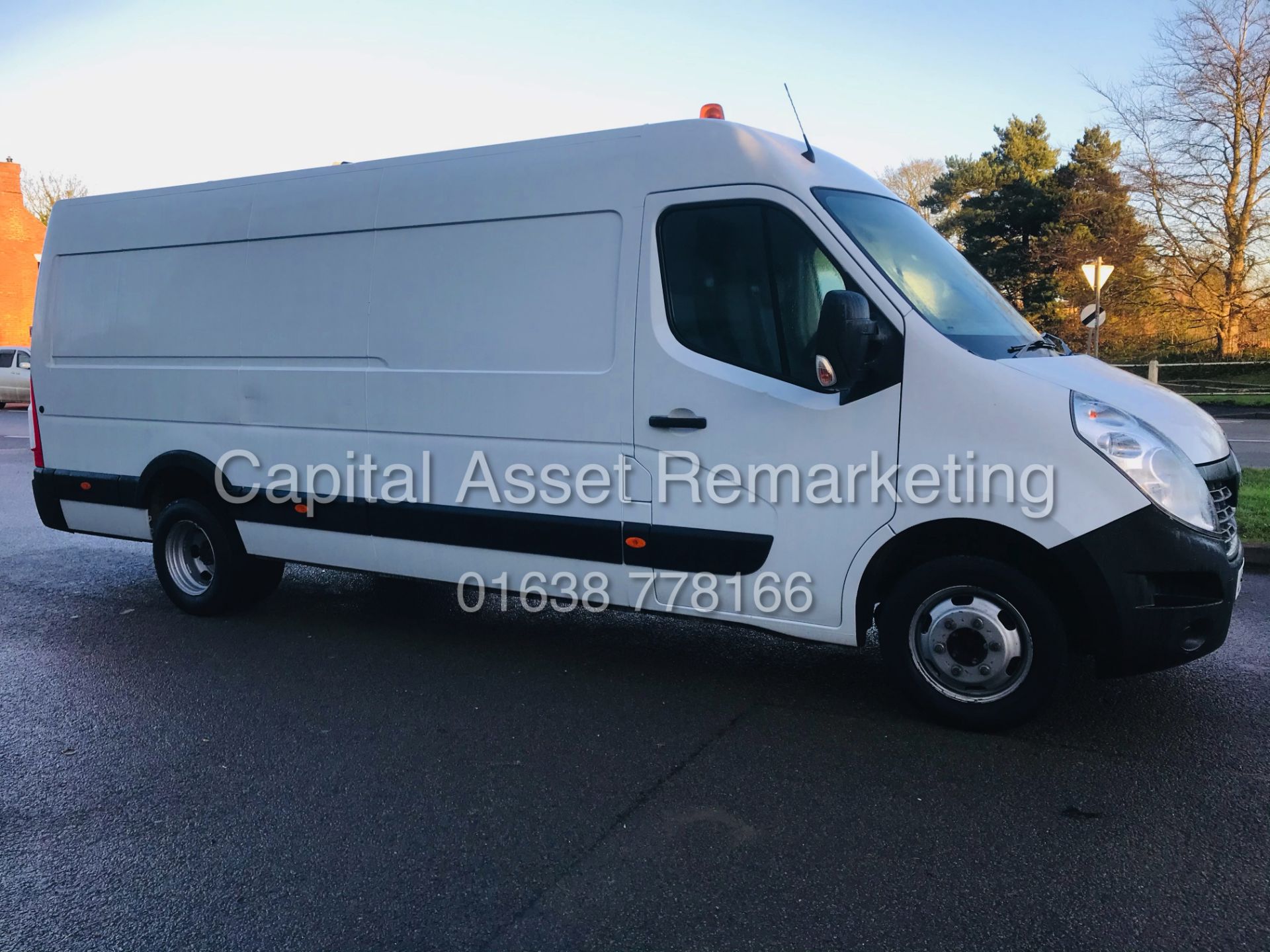 (ON SALE) RENAULT MASTER 2.3DCI "165BHP" BUSINESS ENERGY(2016 MODEL)1 OWNER 3500KG TWIN WHEELS