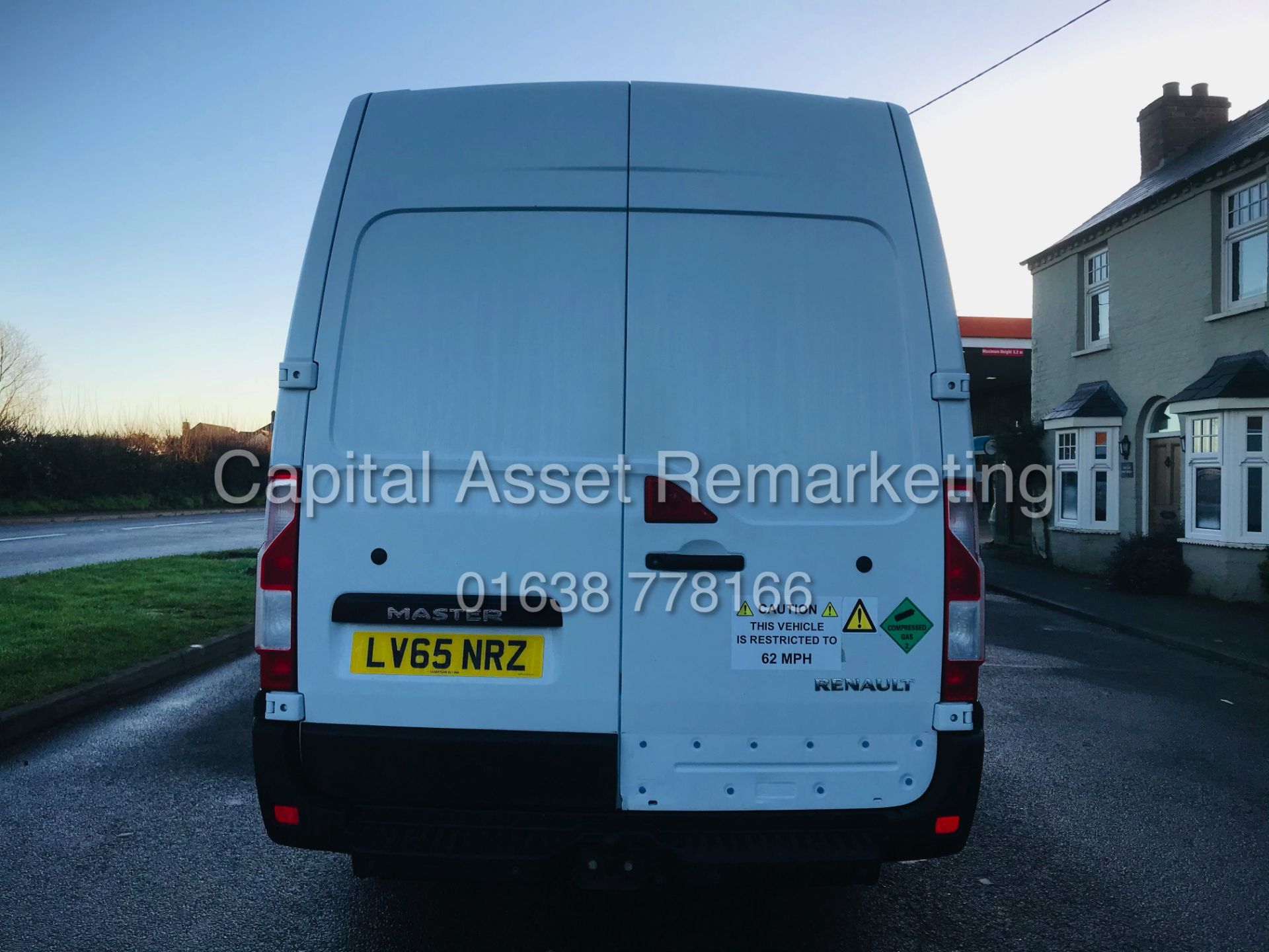 (ON SALE) RENAULT MASTER 2.3DCI "165BHP" BUSINESS ENERGY(2016 MODEL)1 OWNER 3500KG TWIN WHEELS - Image 7 of 15