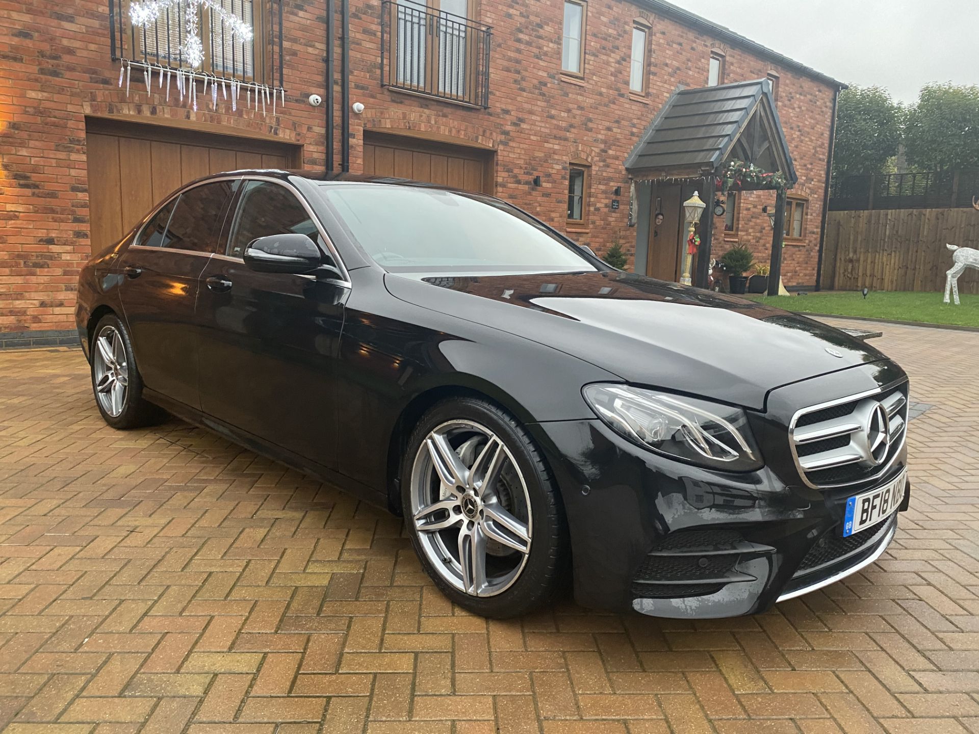 ON SALE MERCEDES E220d AUTO"AMG LINE" SALOON - 18 REG - LOW MILES - 1 KEEPER - LEATHER - GREAT SPEC