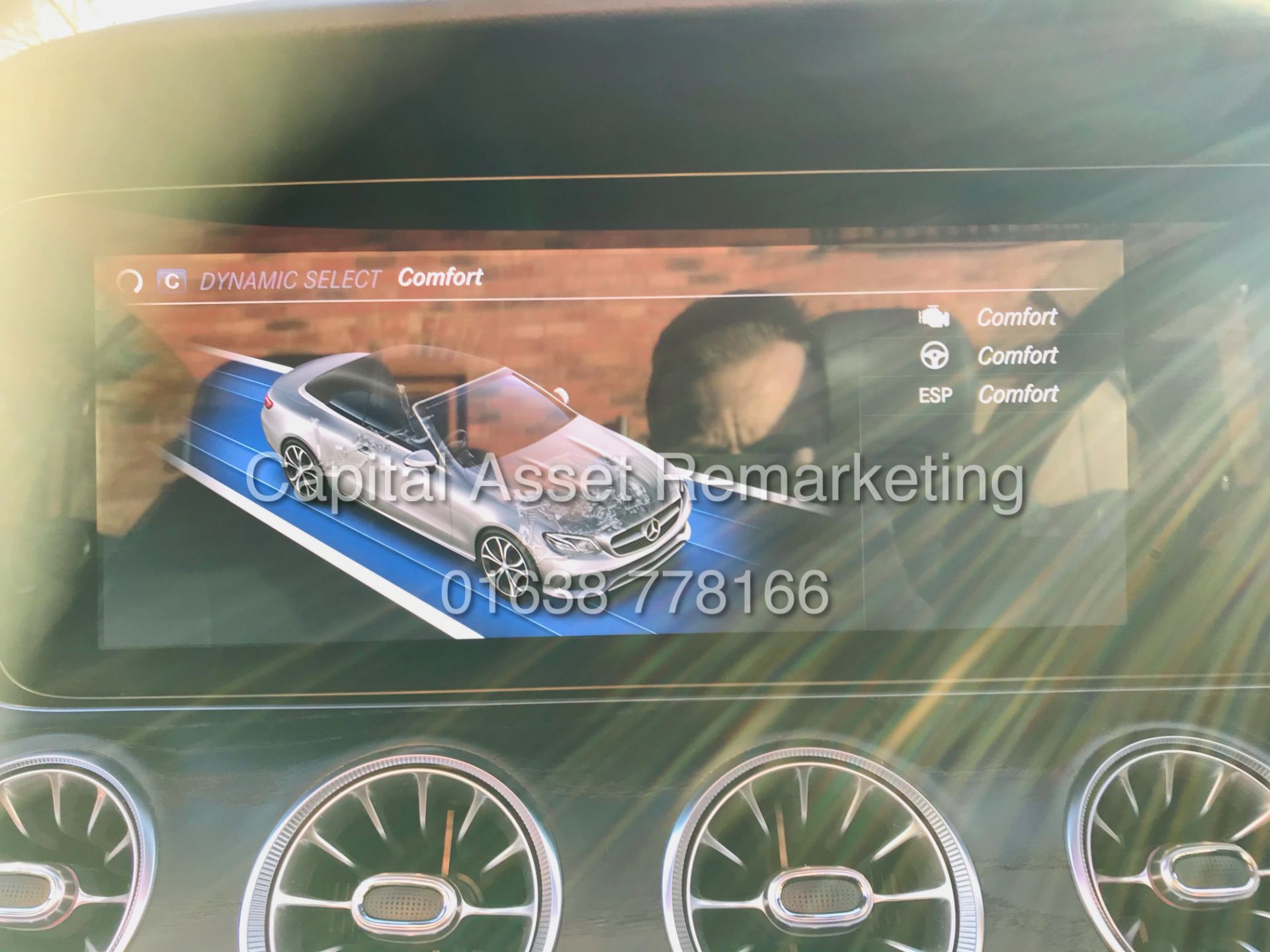 (ON SALE) MERCEDES E220d "AMG-LINE / PREMIUM" 9G CABRIOLET (19 REG) COMAND - AIR SCARF - 360 CAMERA - Image 37 of 51