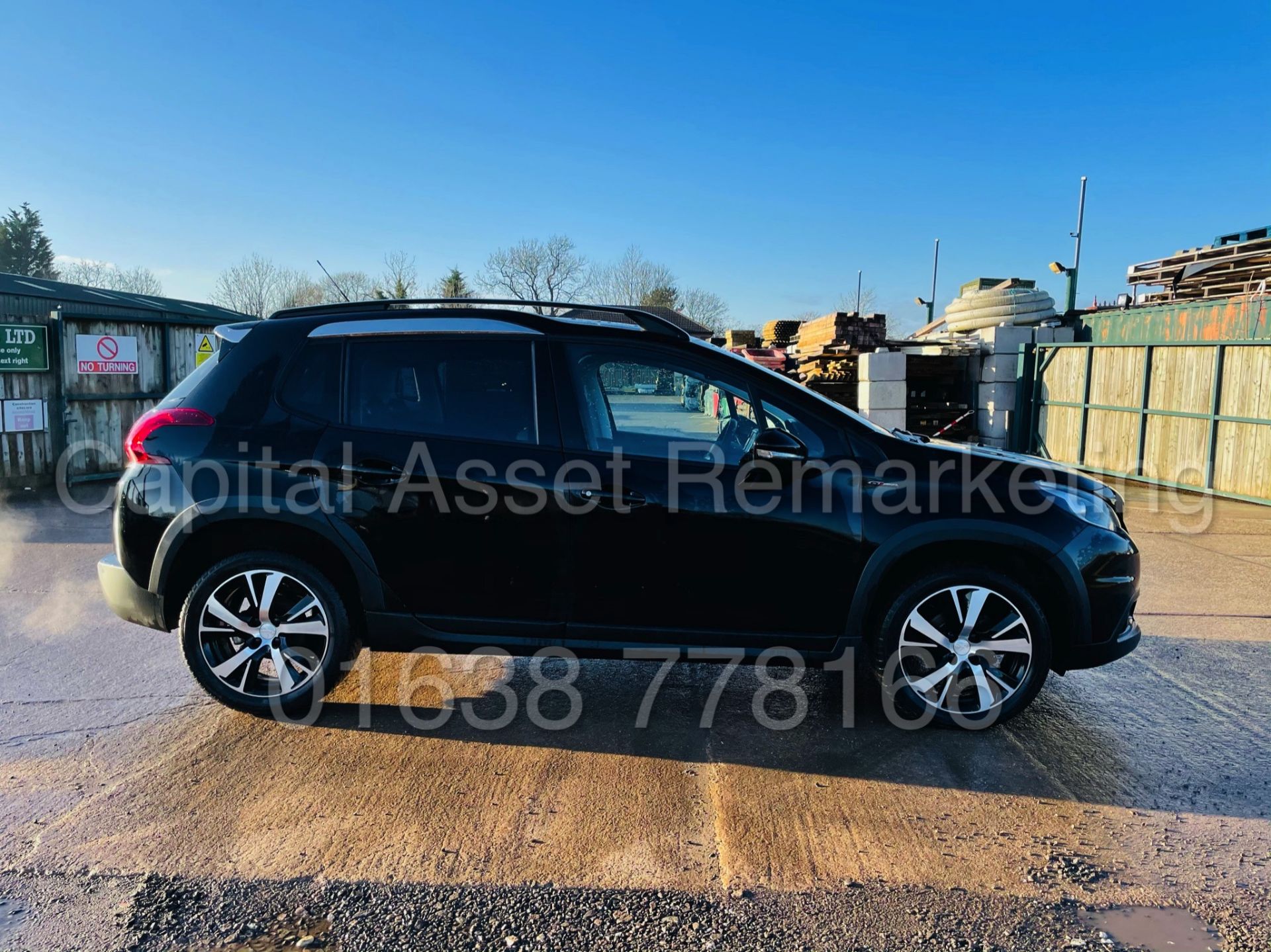 PEUGEOT 2008 *GT LINE* 5 DOOR SUV / MPV 19 REG - EURO 6) '1.5 BLUE HDI' *SAT NAV -PAN ROOF'LOW MILES - Image 14 of 41