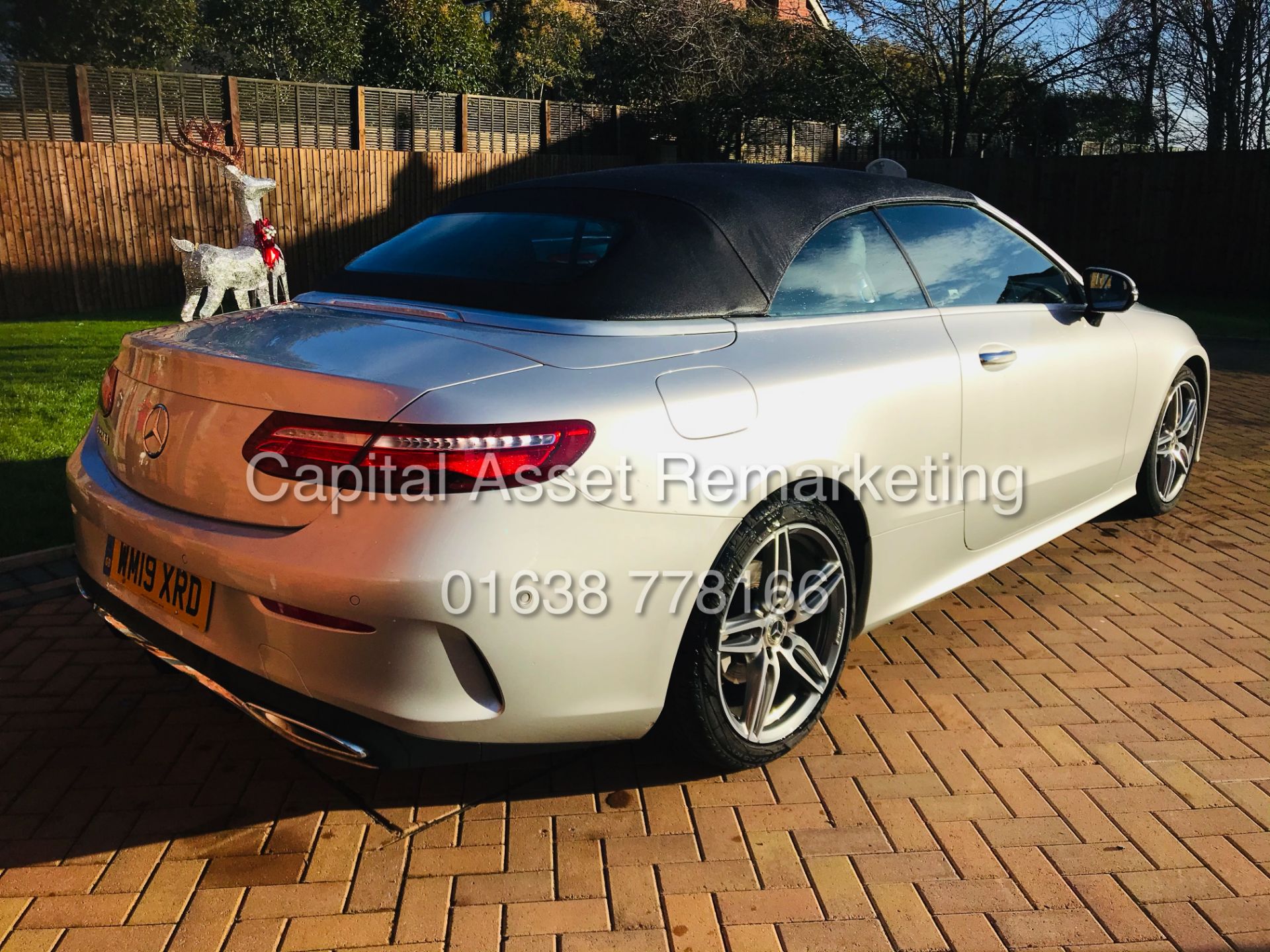 (ON SALE) MERCEDES E220d "AMG-LINE / PREMIUM" 9G CABRIOLET (19 REG) COMAND - AIR SCARF - 360 CAMERA - Image 20 of 51