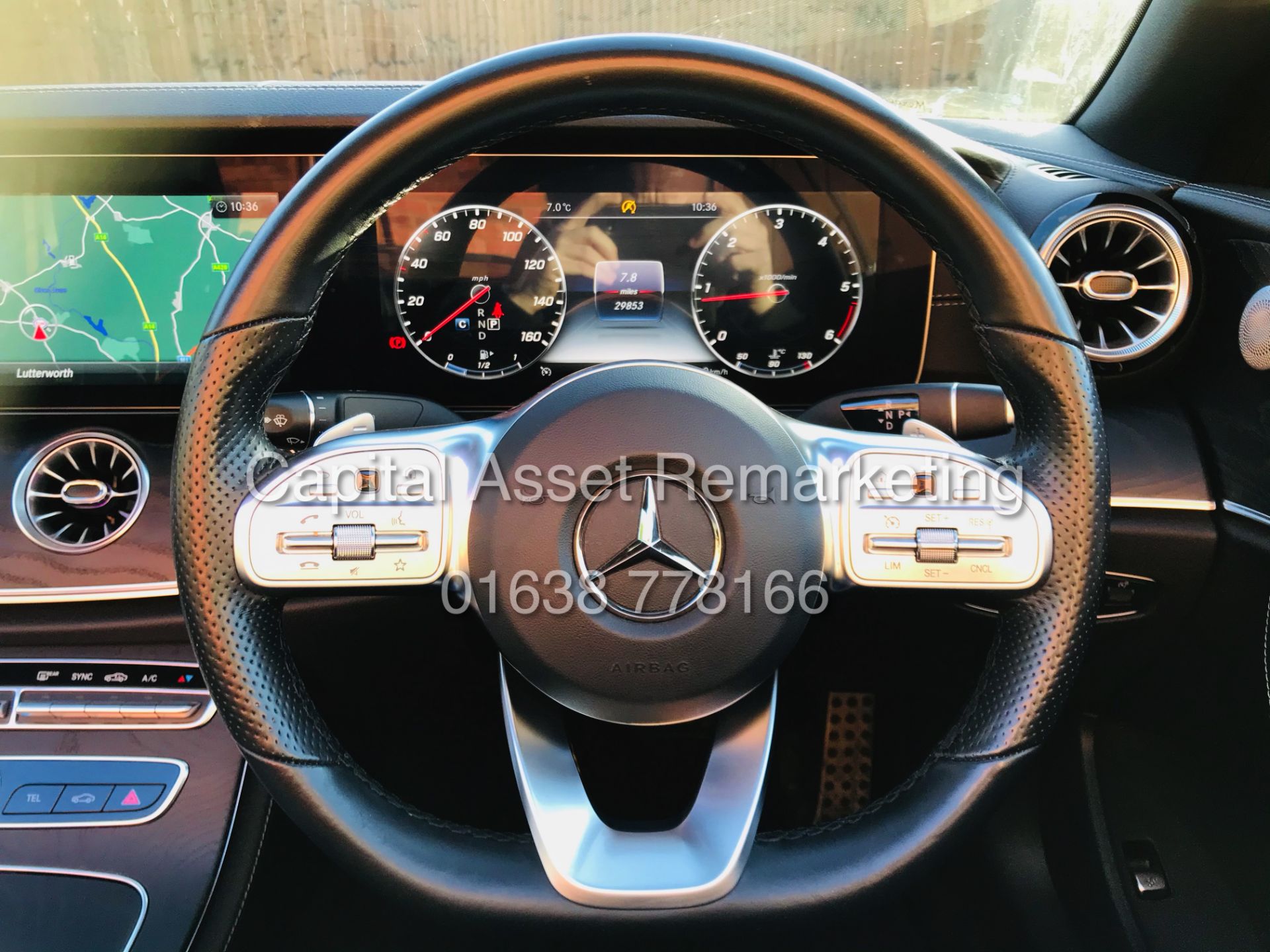 (ON SALE) MERCEDES E220d "AMG-LINE / PREMIUM" 9G CABRIOLET (19 REG) COMAND - AIR SCARF - 360 CAMERA - Image 24 of 51