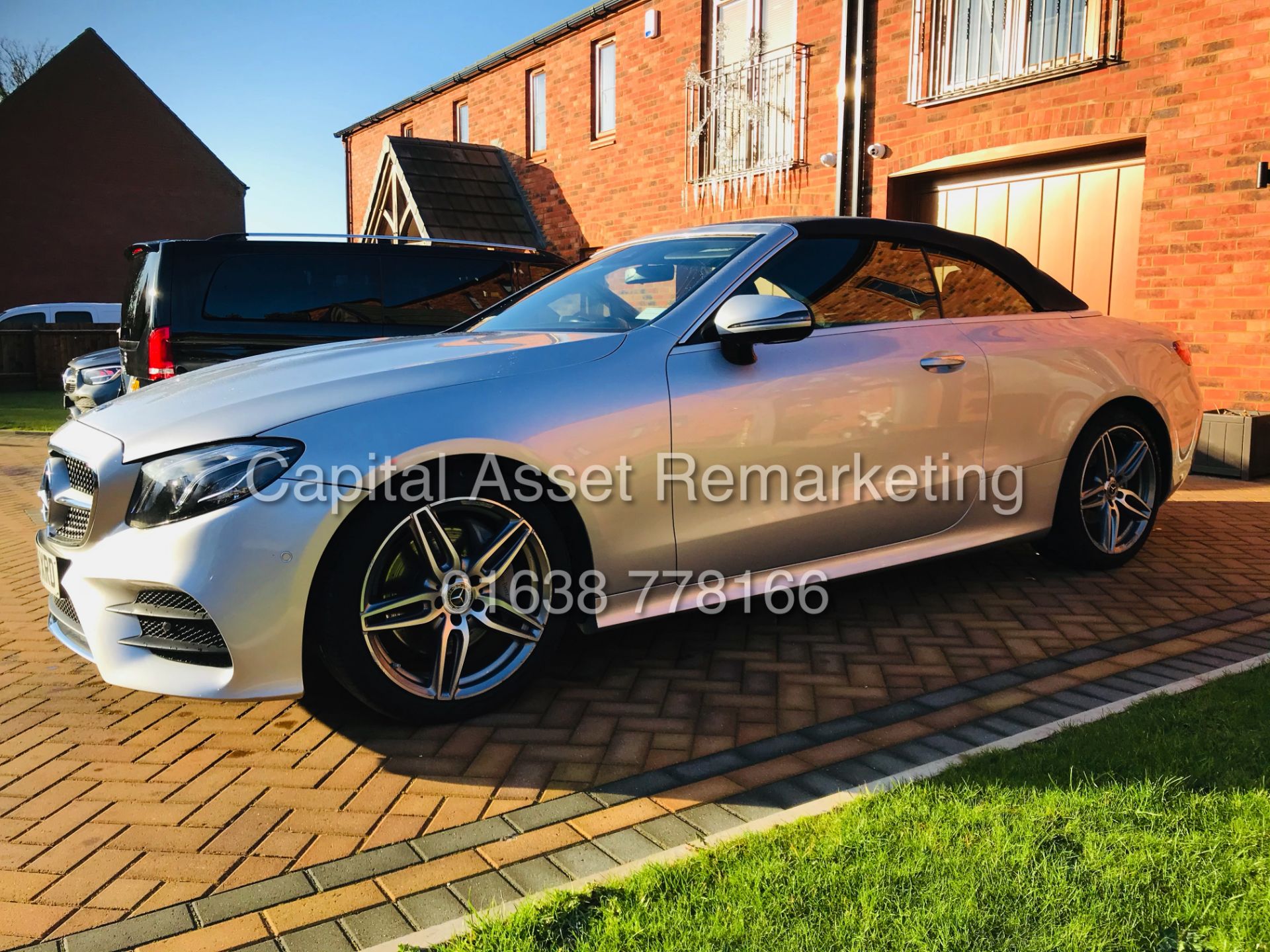 (ON SALE) MERCEDES E220d "AMG-LINE / PREMIUM" 9G CABRIOLET (19 REG) COMAND - AIR SCARF - 360 CAMERA - Image 14 of 51