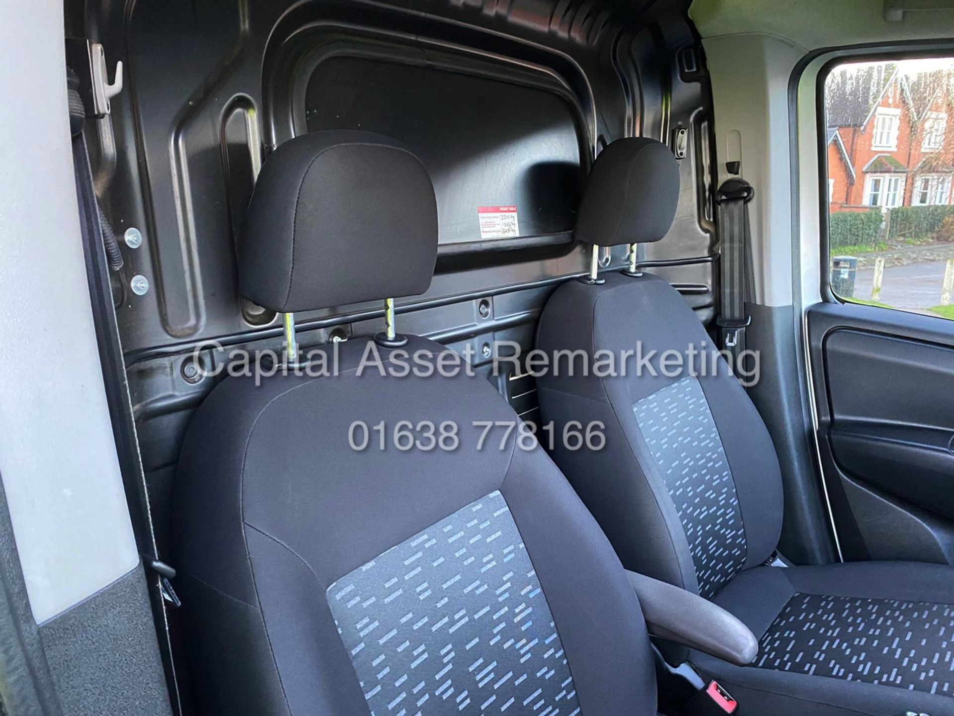 (ON SALE) VAUXHALL COMBO 2300 CDTI 1 OWNER FSH *AC* TWIN SIDE DOORS - (2016 MODEL) SPORTY SPEC! - Image 11 of 22