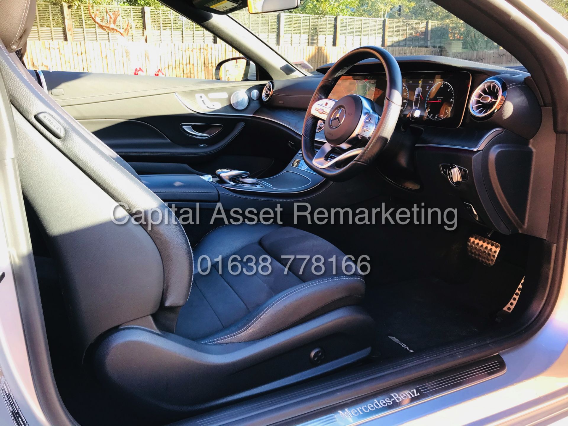 (ON SALE) MERCEDES E220d "AMG-LINE / PREMIUM" 9G CABRIOLET (19 REG) COMAND - AIR SCARF - 360 CAMERA - Image 22 of 51