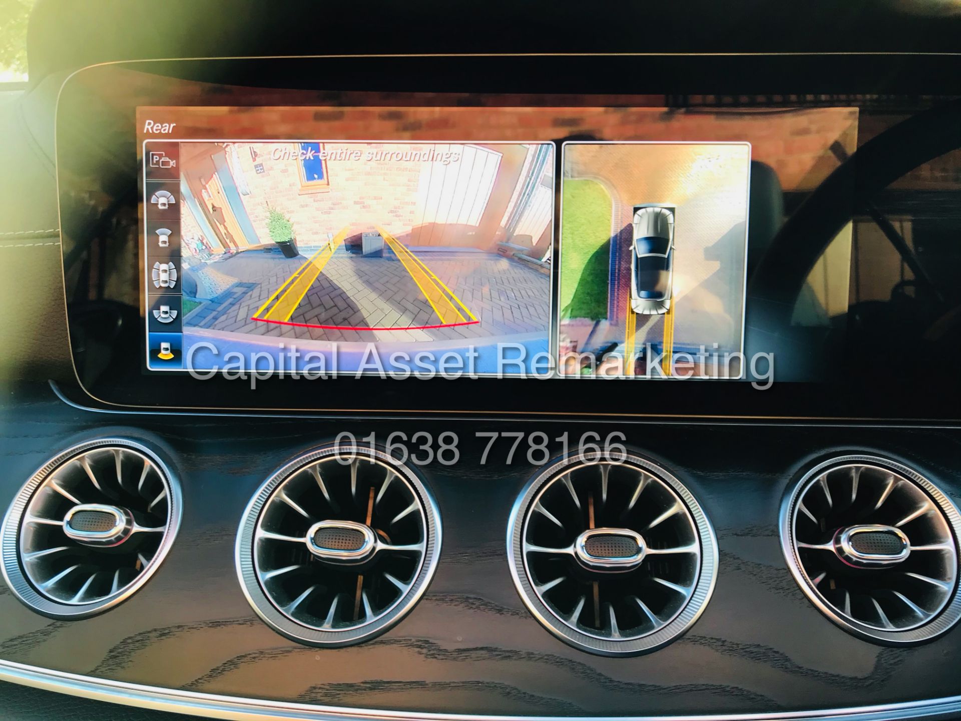 (ON SALE) MERCEDES E220d "AMG-LINE / PREMIUM" 9G CABRIOLET (19 REG) COMAND - AIR SCARF - 360 CAMERA - Image 31 of 51