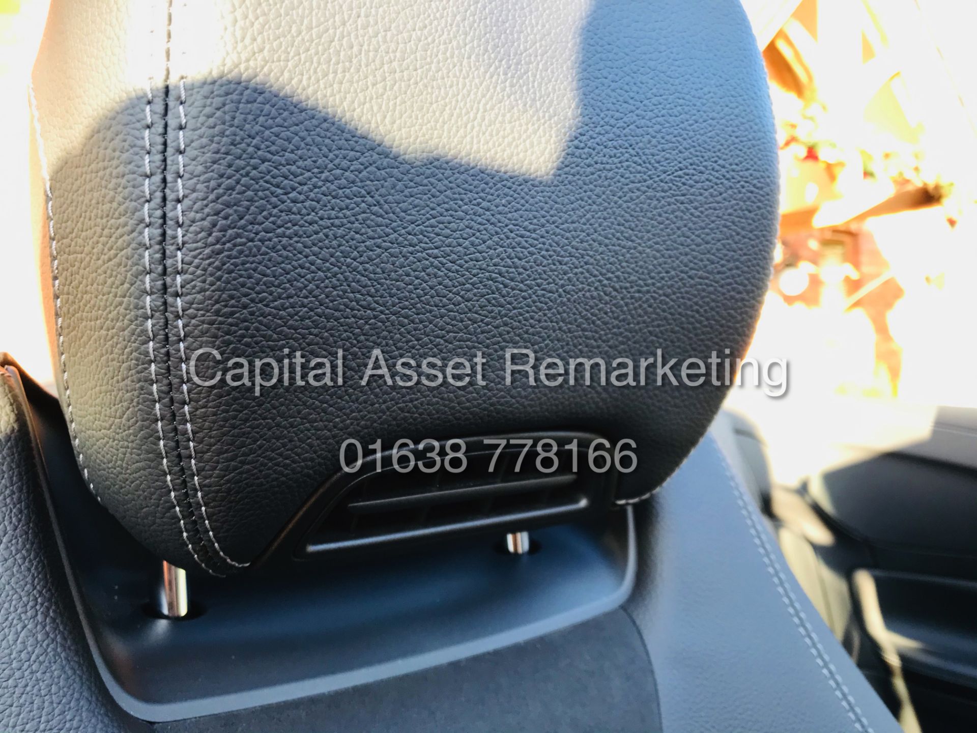 (ON SALE) MERCEDES E220d "AMG-LINE / PREMIUM" 9G CABRIOLET (19 REG) COMAND - AIR SCARF - 360 CAMERA - Image 49 of 51