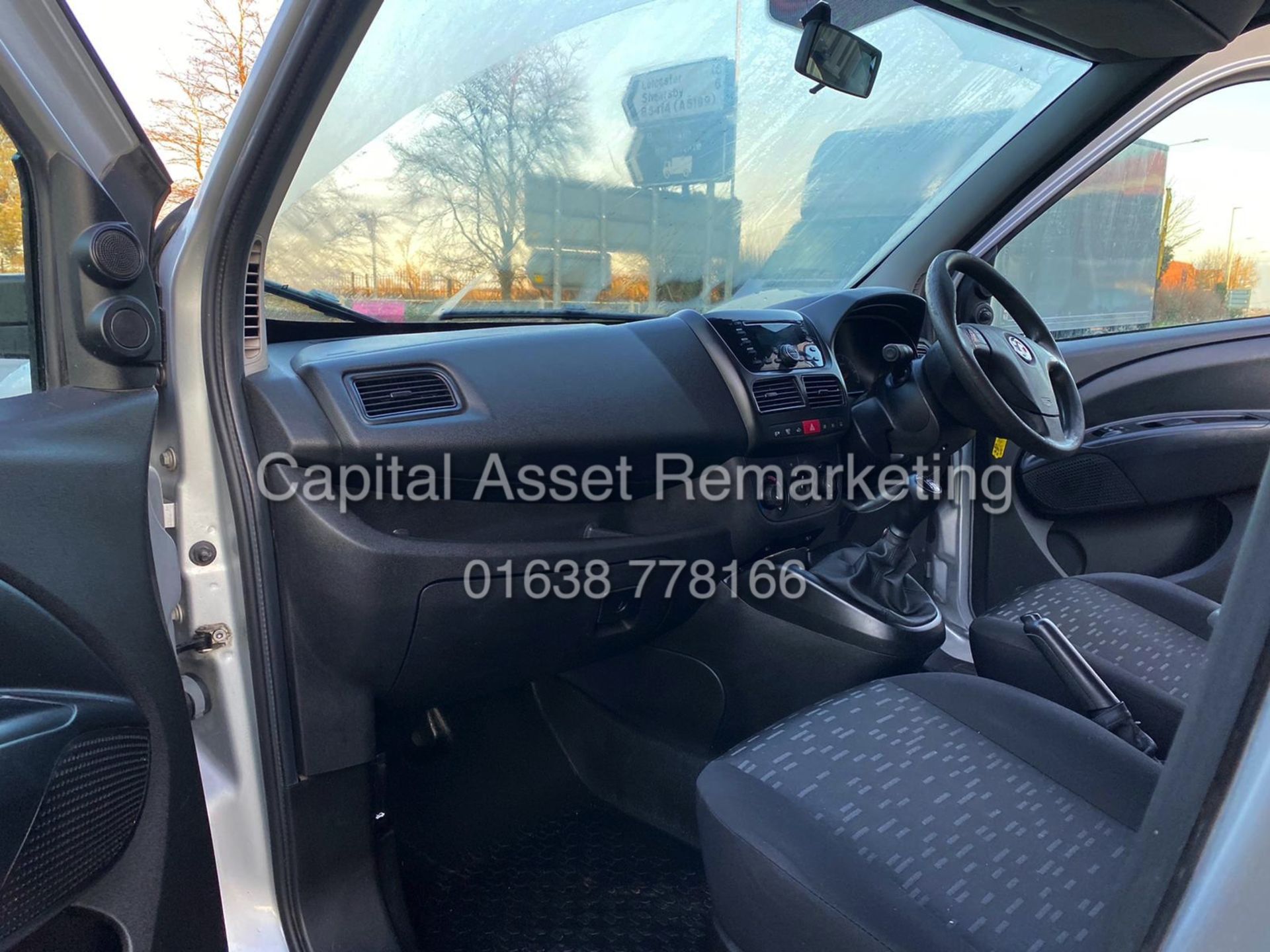 (ON SALE) VAUXHALL COMBO 2300 CDTI 1 OWNER FSH *AC* TWIN SIDE DOORS - (2016 MODEL) SPORTY SPEC! - Image 21 of 22