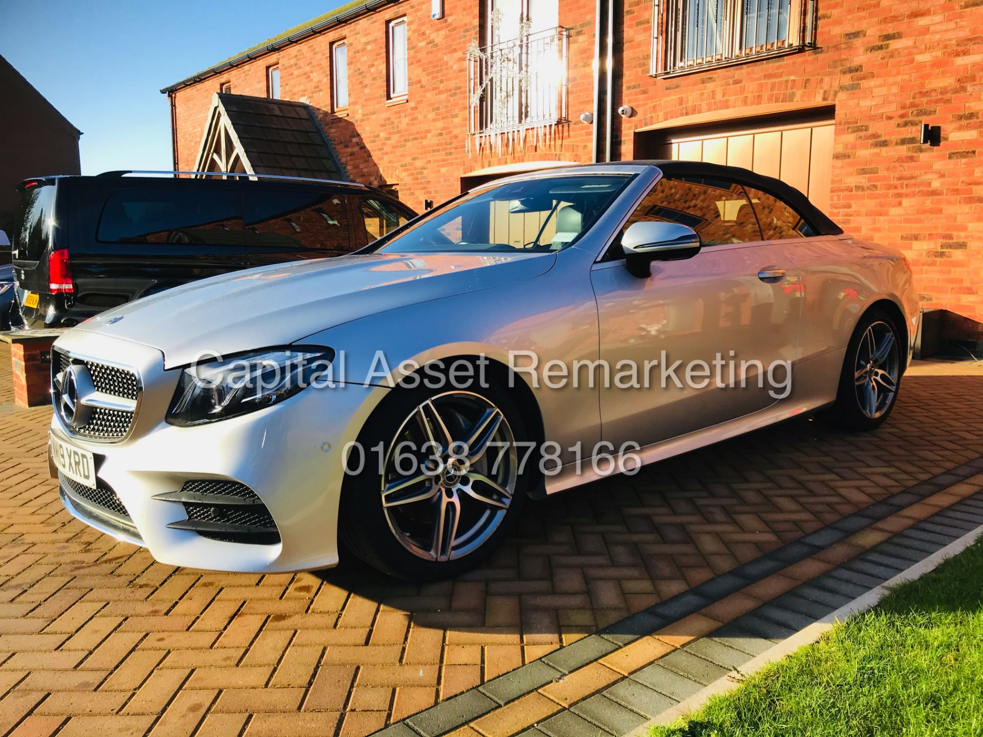 (ON SALE) MERCEDES E220d "AMG-LINE / PREMIUM" 9G CABRIOLET (19 REG) COMAND - AIR SCARF - 360 CAMERA - Image 12 of 51