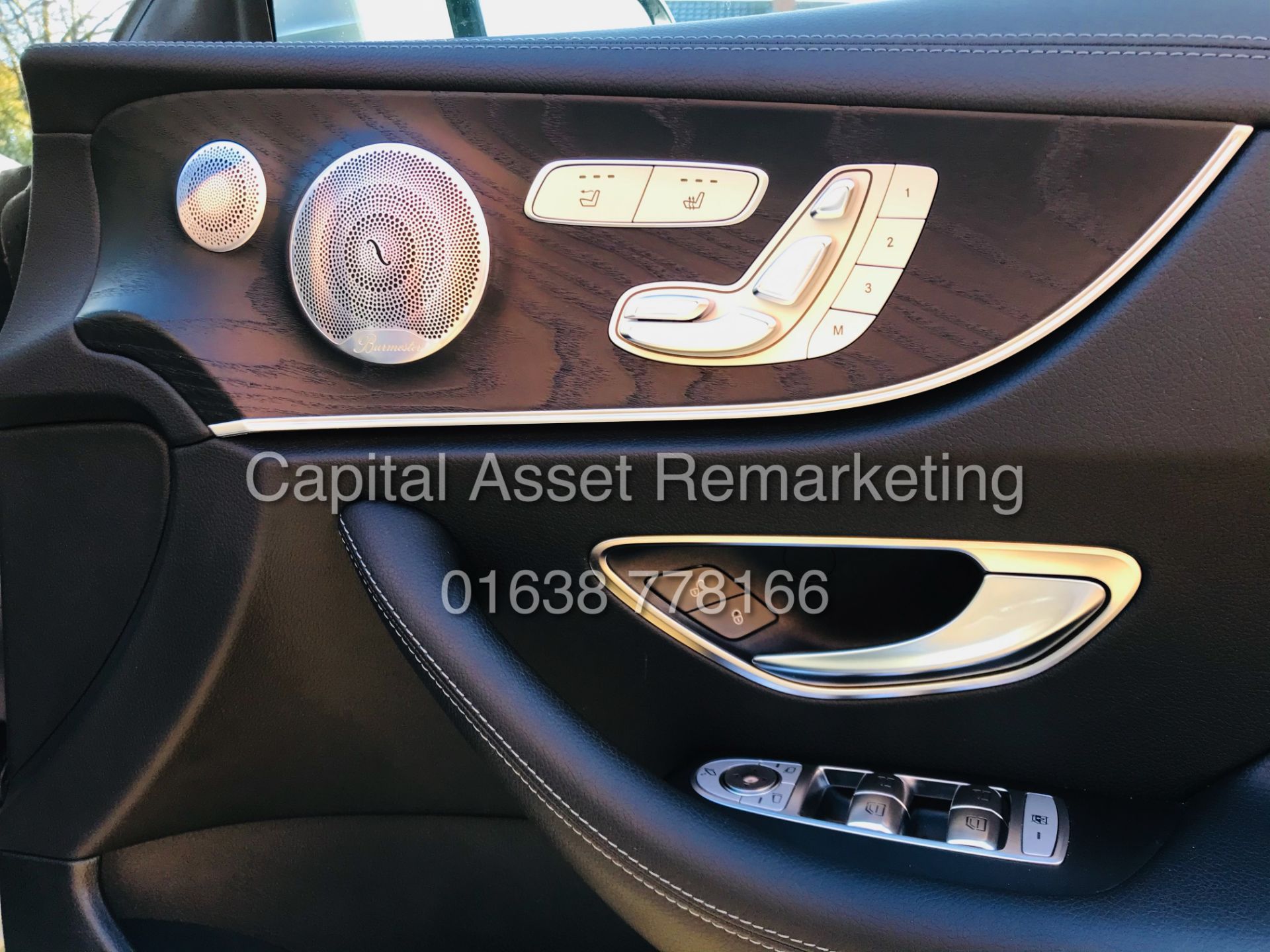 (ON SALE) MERCEDES E220d "AMG-LINE / PREMIUM" 9G CABRIOLET (19 REG) COMAND - AIR SCARF - 360 CAMERA - Image 43 of 51