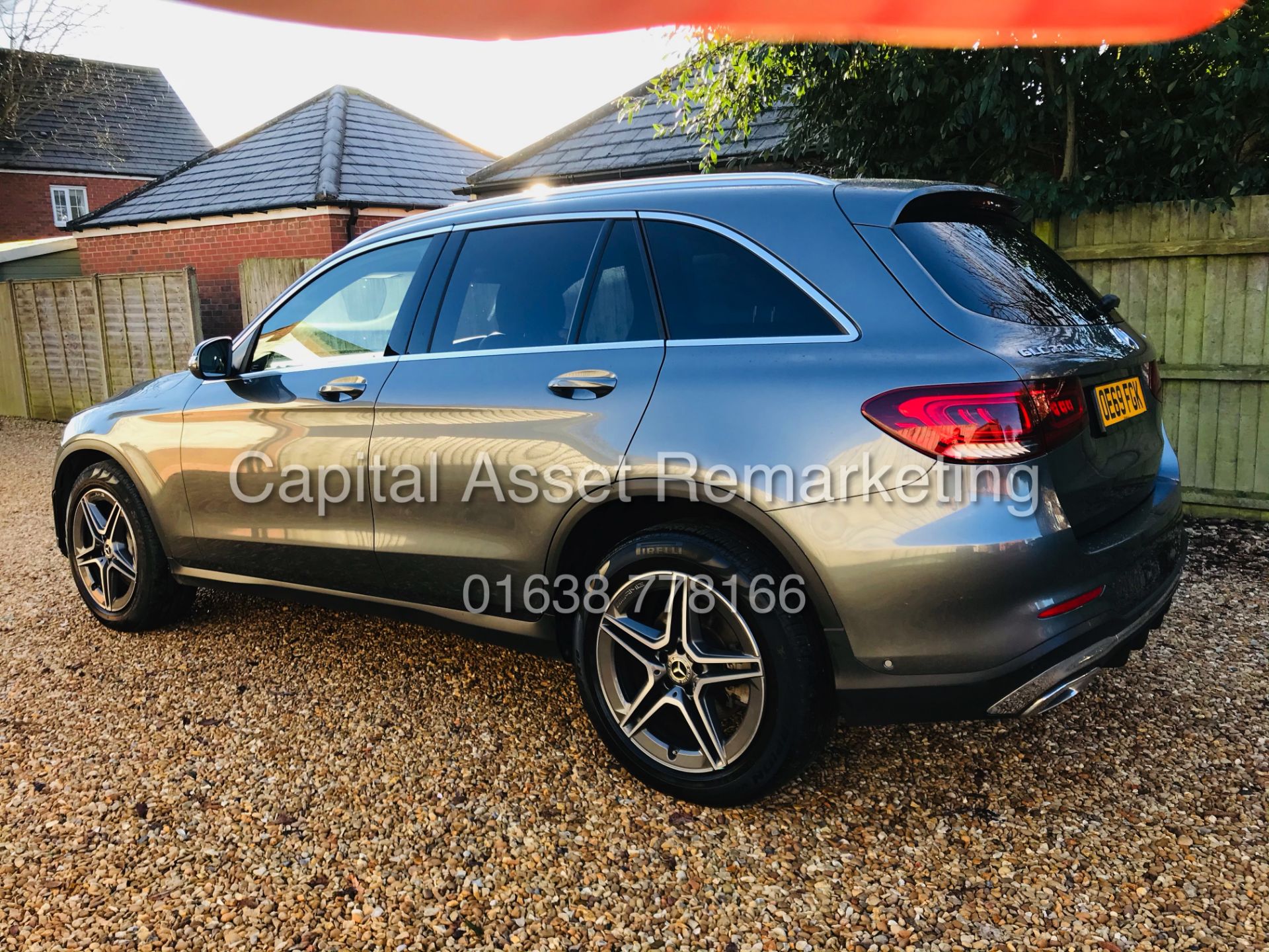 On Sale MERCEDES GLC 220d "AMG-LINE" 9G TRONIC (2020 MODEL) 1 OWNER - SAT NAV - REVERSE CAMERA - Image 4 of 37