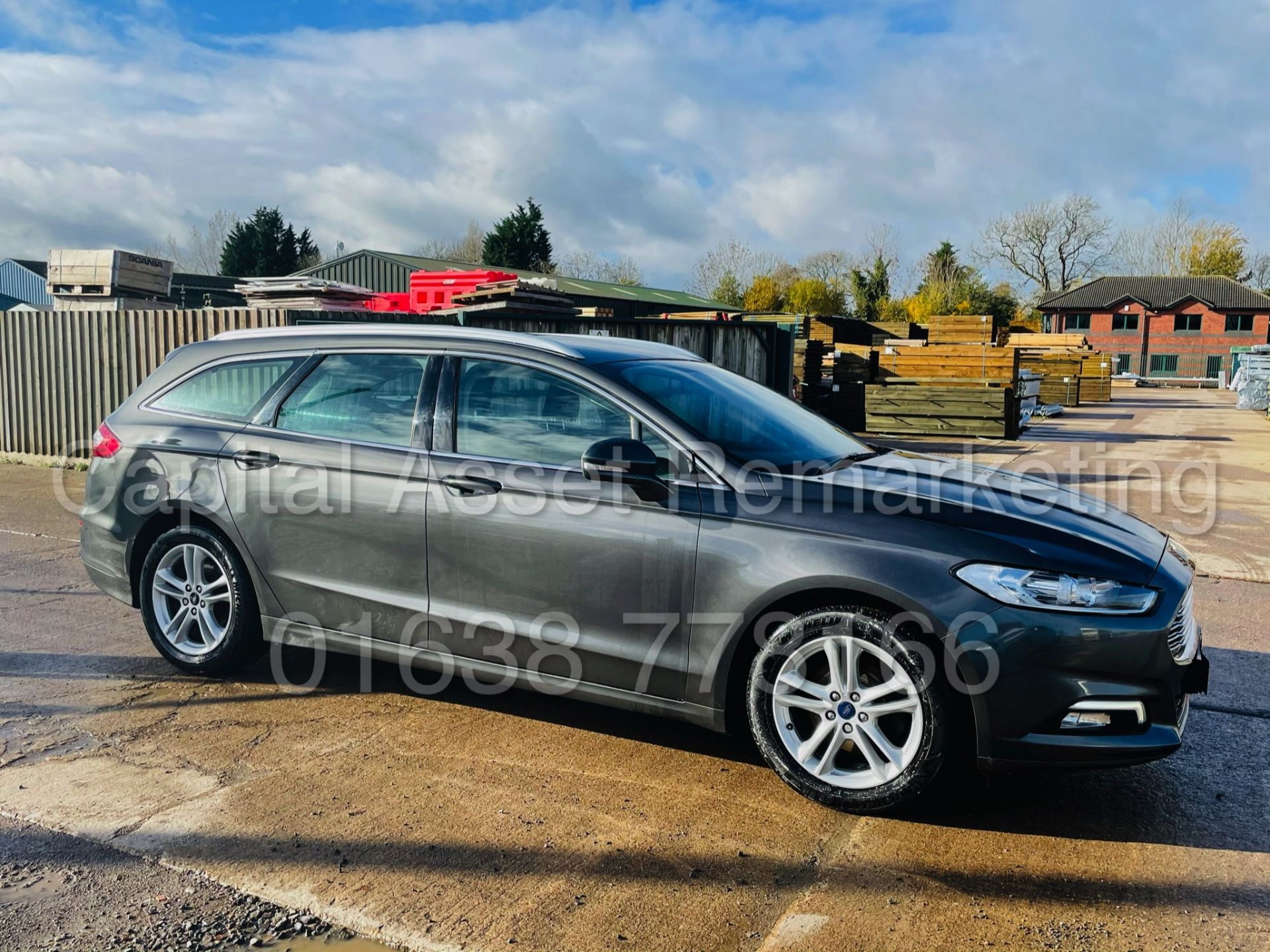 FORD MONDEO *ZETEC EDITION* 5 DOOR ESTATE (2017 - EURO 6) '2.0 TDCI - 6 SPEED' *SAT NAV* - Image 11 of 48