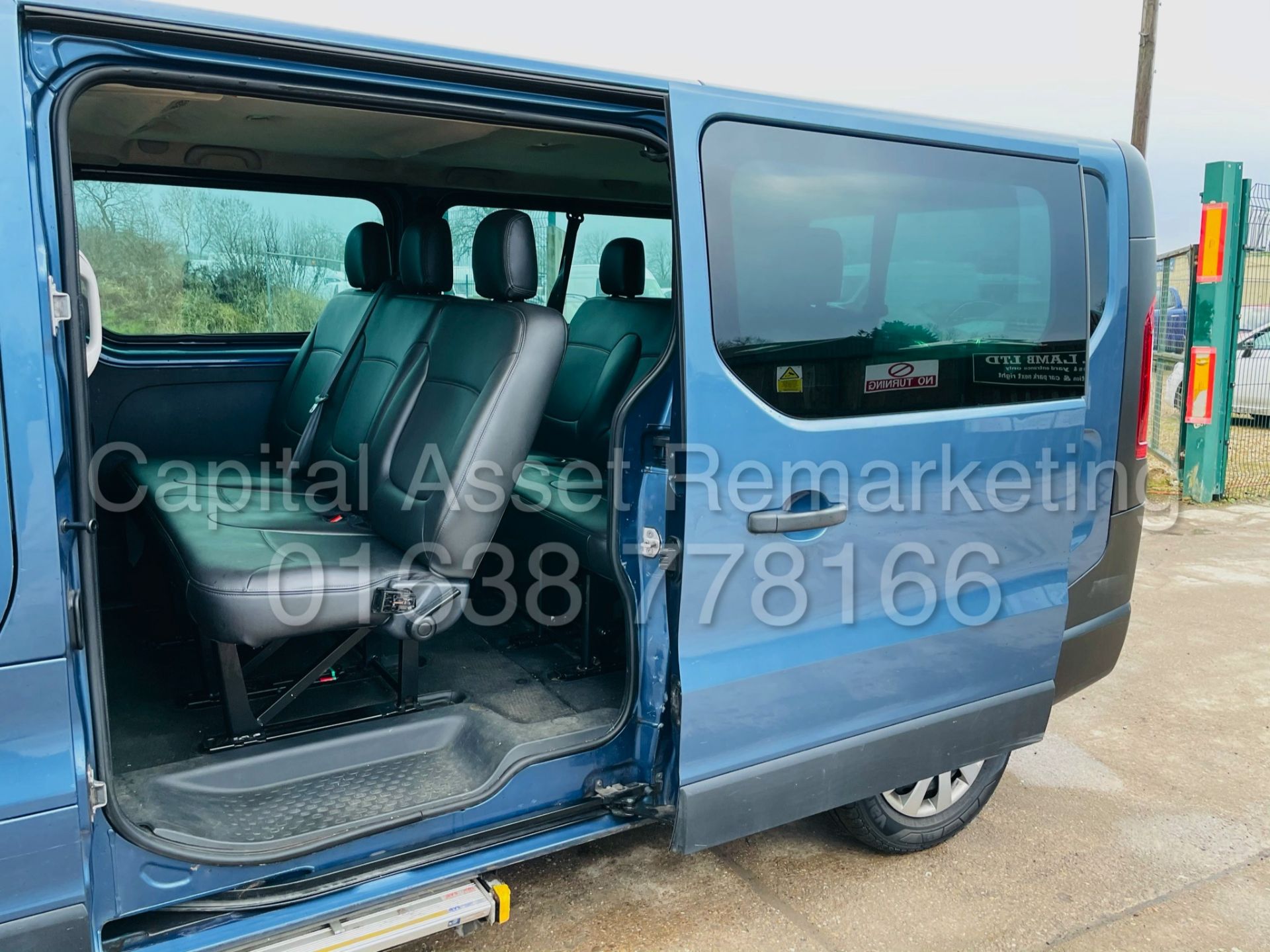 RENAULT TRAFIC *LWB - 9 SEATER MPV / BUS* (2017 - EURO 6) '1.6 DCI - 6 SPEED' *AIR CON* (NO VAT) - Image 23 of 47