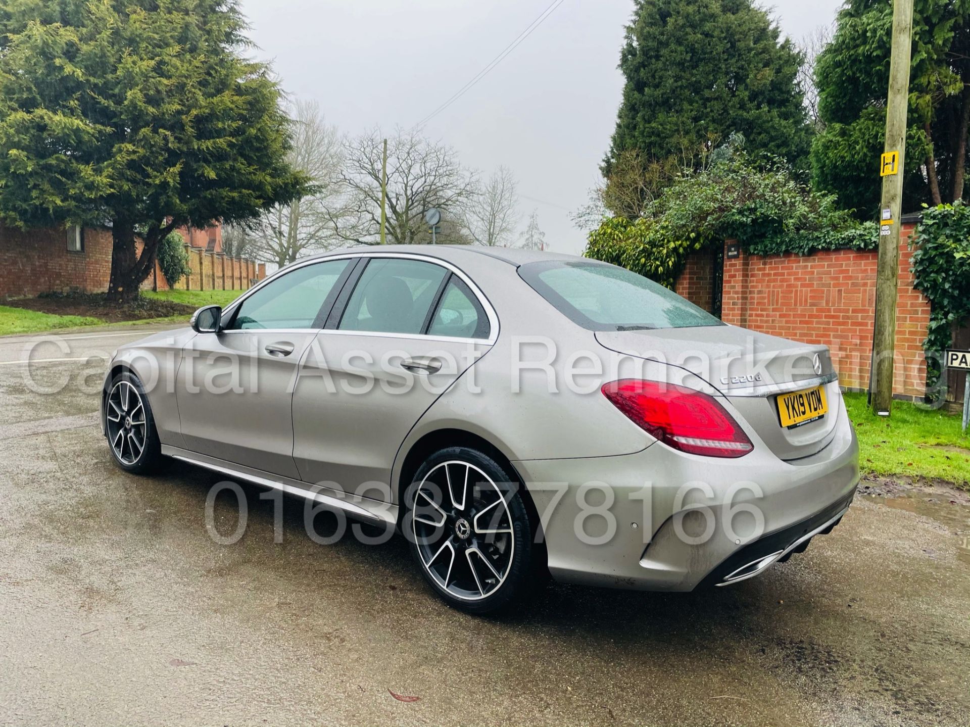 (On Sale) MERCEDES-BENZ C220D *AMG- PREMIUM* (2019 - NEW MODEL) '9-G TRONIC-SAT NAV' *ULTIMATE SPEC* - Image 9 of 52