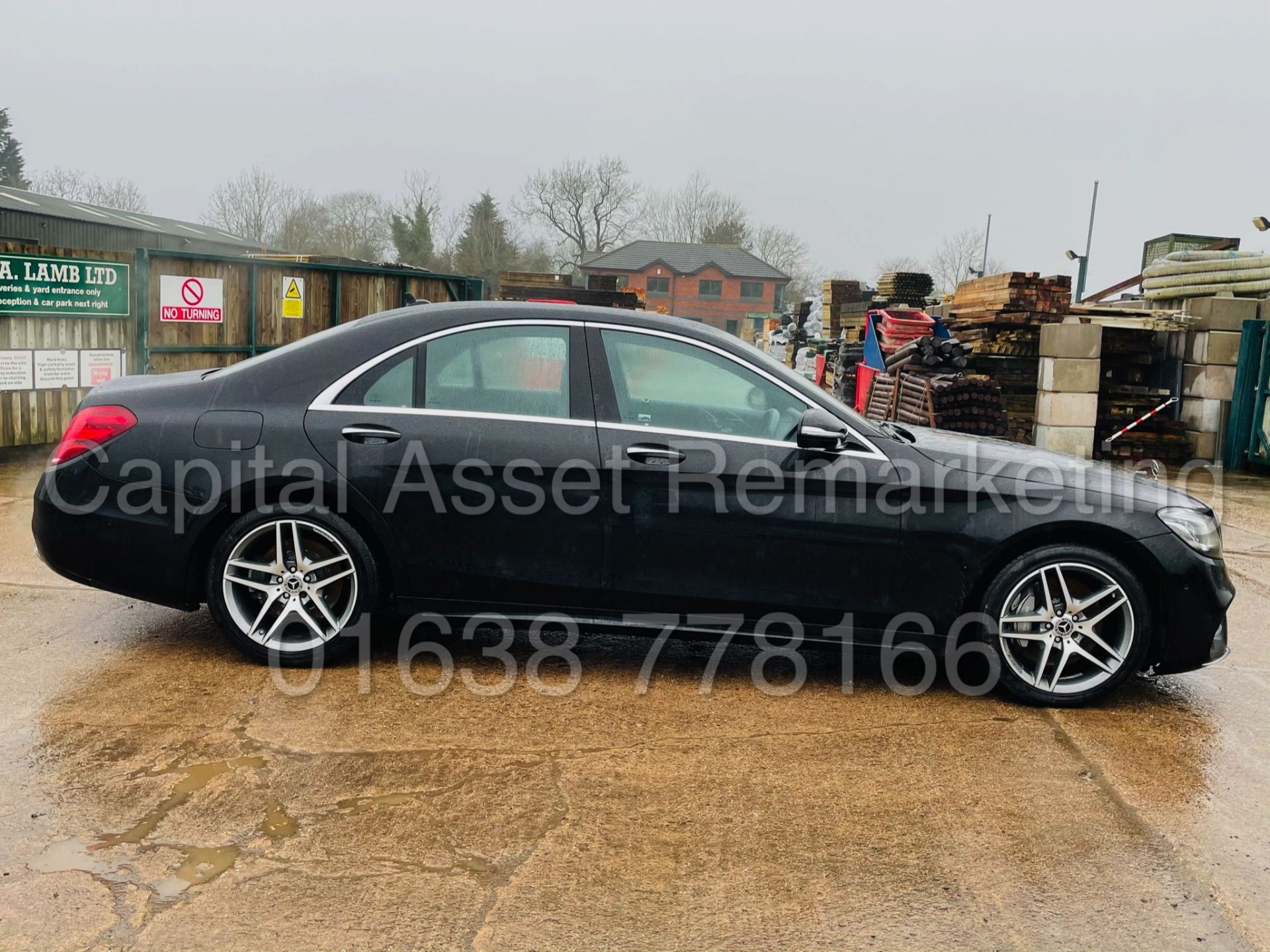 MERCEDES-BENZ S350D *AMG LINE - SALOON* (2019 MODEL) 9-G TRONIC - LEATHER - SAT NAV *ULTIMATE SPEC* - Image 16 of 55