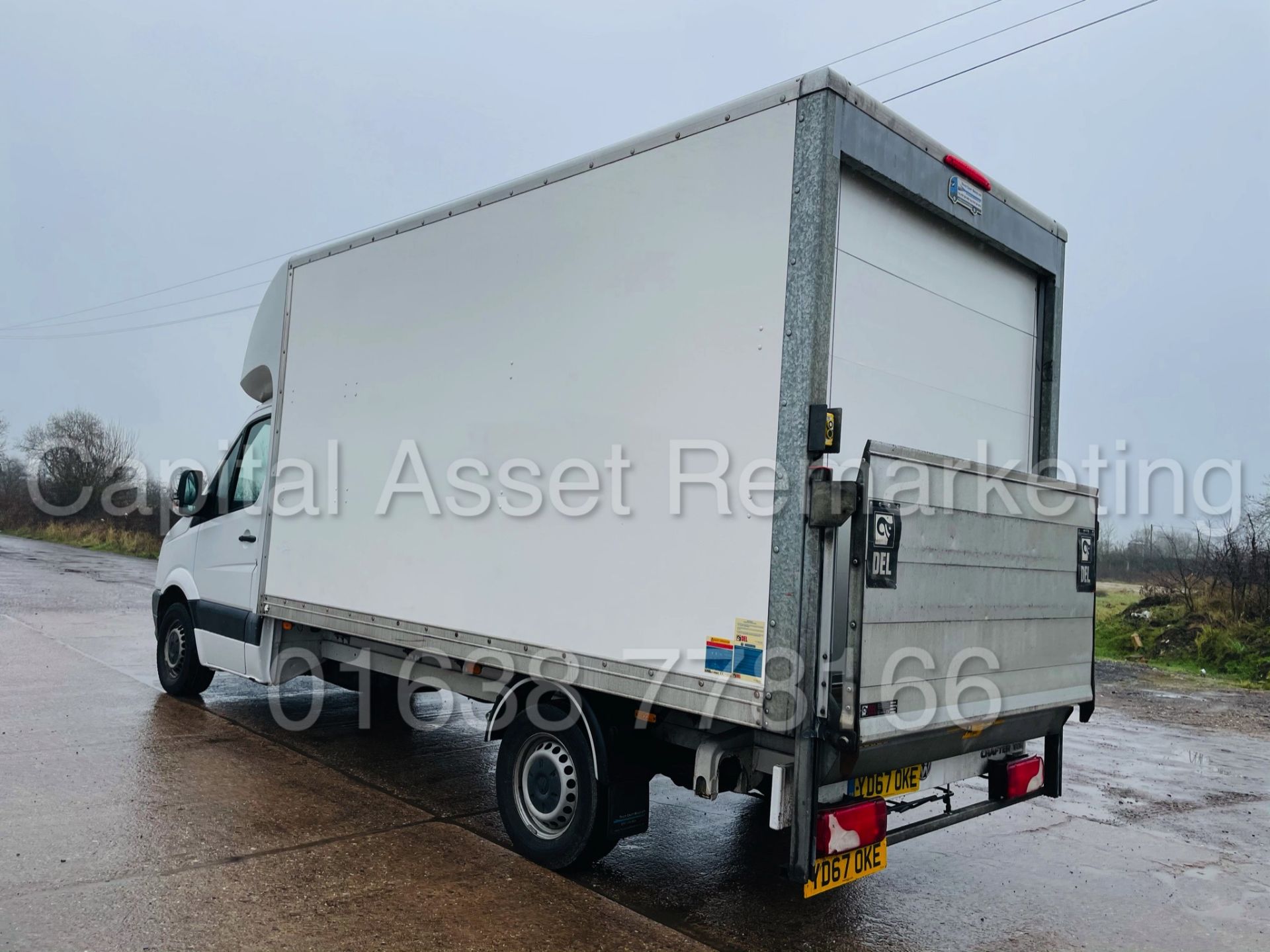 VOLKSWAGEN CRAFTER CR35 TDI BMT *LWB - LUTON / BOX VAN* (2018 -EURO 6) 'U-LEZ COMPLIANT' *TAIL-LIFT* - Image 6 of 44