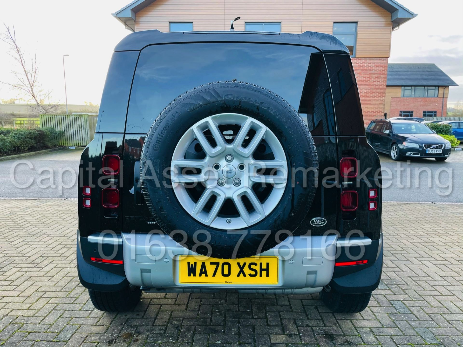 (On Sale) LAND ROVER DEFENDER 110 *BLACK* (70 REG - NEW MODEL) '2.0 DIESEL-240 BHP-AUTO' *HUGE SPEC* - Image 7 of 61