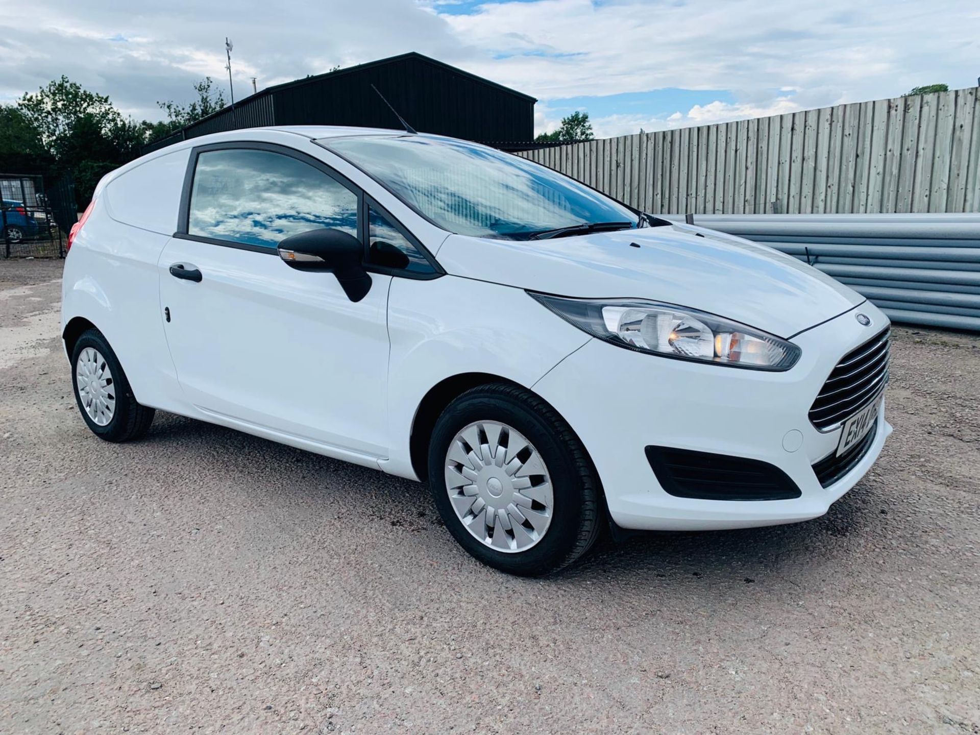 FORD FIESTA 1.5TDCI VAN - 15 REG - ONLY 92K MILES - 1 KEEPER - ELEC PACK - (NEW SHAPE)