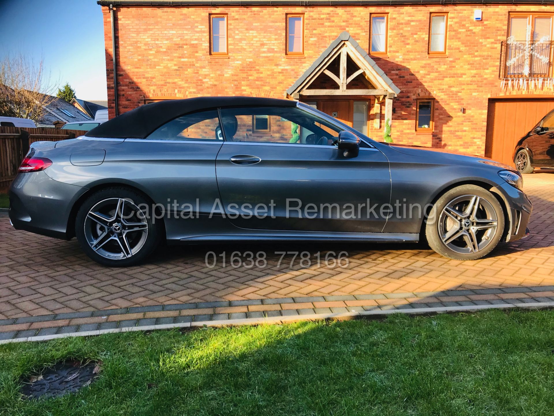 MERCEDES C200 "AMG-LINE" CABRIOLET 9G TRONIC (19 REG) 20,000 MILES - NICE SPEC - AIR SCARF - Image 7 of 38