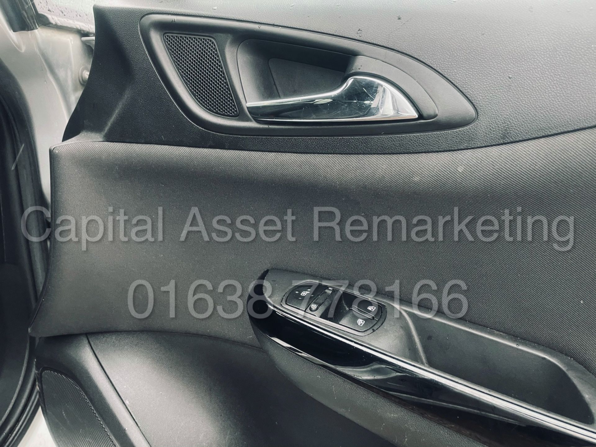 ON SALE VAUXHALL CORSA *LIMITED EDITION* 5 DOOR (2017 MODEL) '1.4 PETROL - ECOFLEX' *AIR CON* - Image 29 of 44