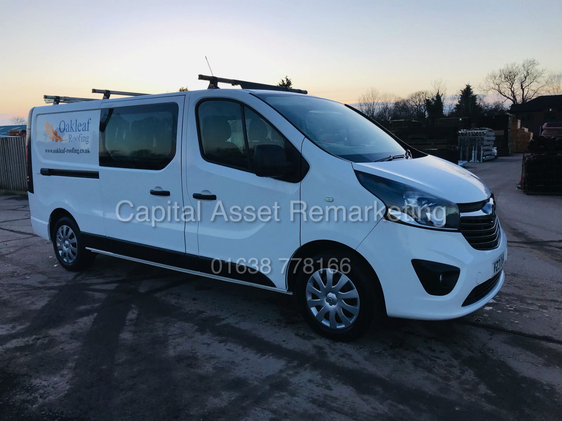 ON SALE VAUXHALL VIVARO "SPORTIVE" 2900 LWB *6 SEATER DUALINER* 1 OWNER -19 REG - LOW MILEAGE - - Image 6 of 27