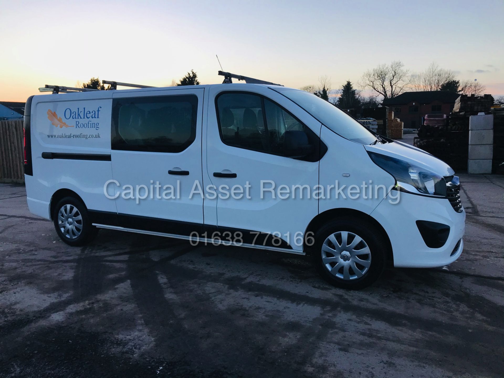 ON SALE VAUXHALL VIVARO "SPORTIVE" 2900 LWB *6 SEATER DUALINER* 1 OWNER -19 REG - LOW MILEAGE - - Image 7 of 27