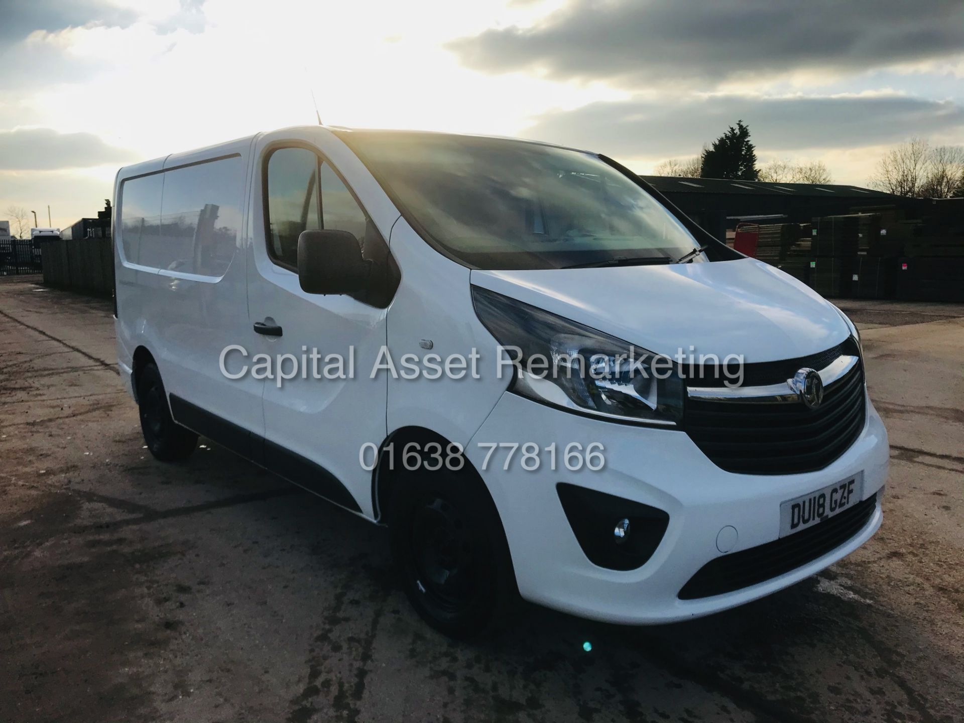 ON SALE VAUXHALL VIVARO CDTI "SPORTIVE" 1 OWNER (18 REG) AIR CON - ELEC PACK - CRUISE - GREAT SPEC - Image 5 of 25