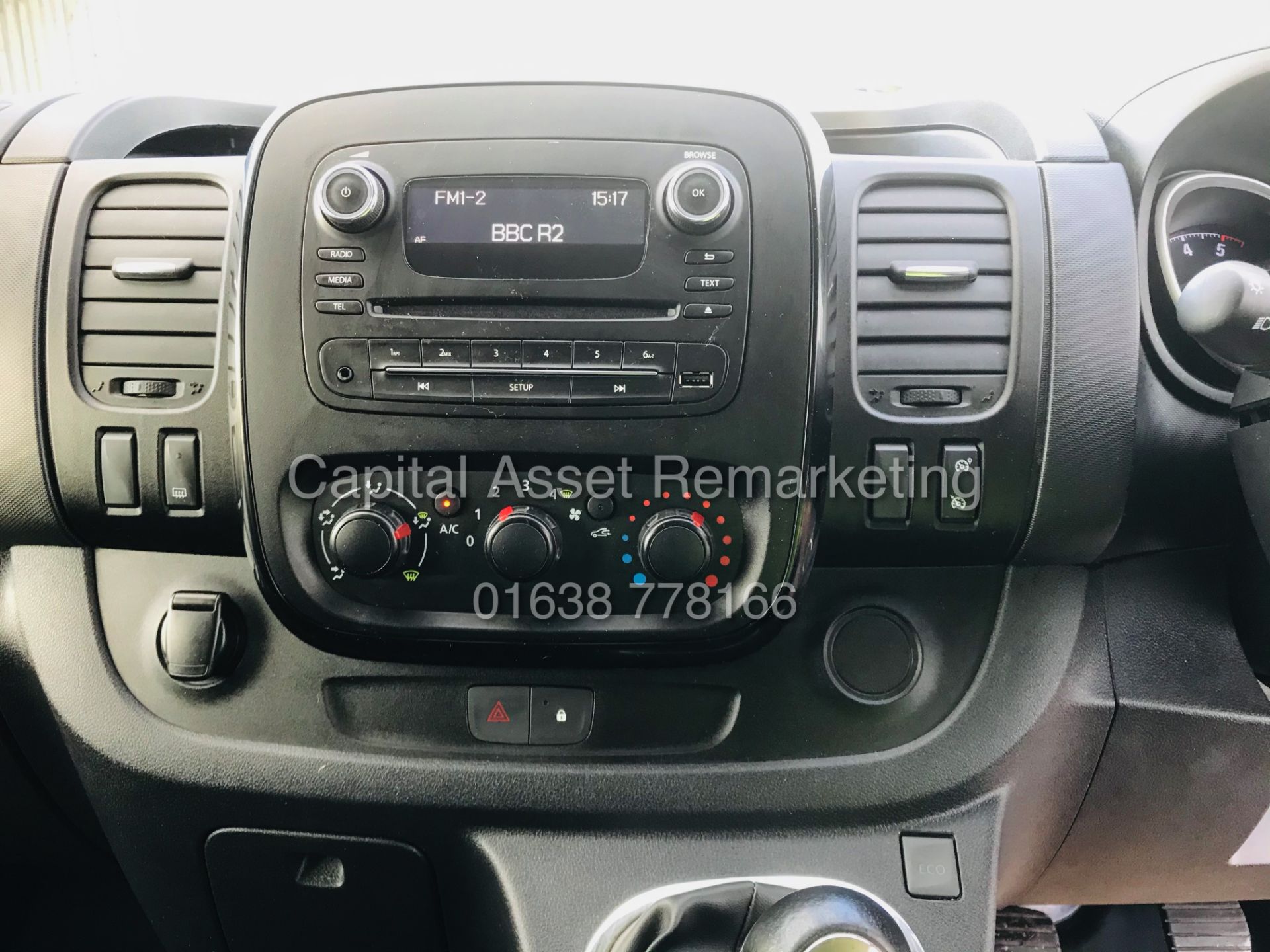 ON SALE VAUXHALL VIVARO CDTI "SPORTIVE" 1 OWNER (18 REG) AIR CON - ELEC PACK - CRUISE - GREAT SPEC - Image 17 of 25