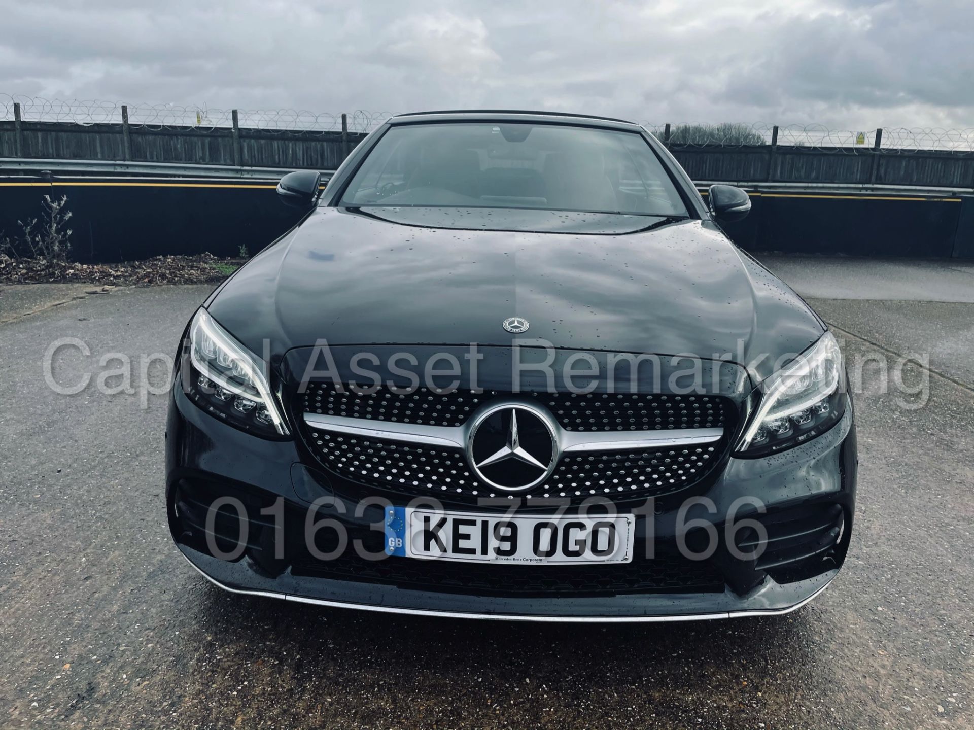 (ON SALE) MERCEDES-BENZ C220D *AMG LINE - CABRIOLET* (2019) '9G TRONIC AUTO - LEATHER - SAT NAV' - Image 28 of 56