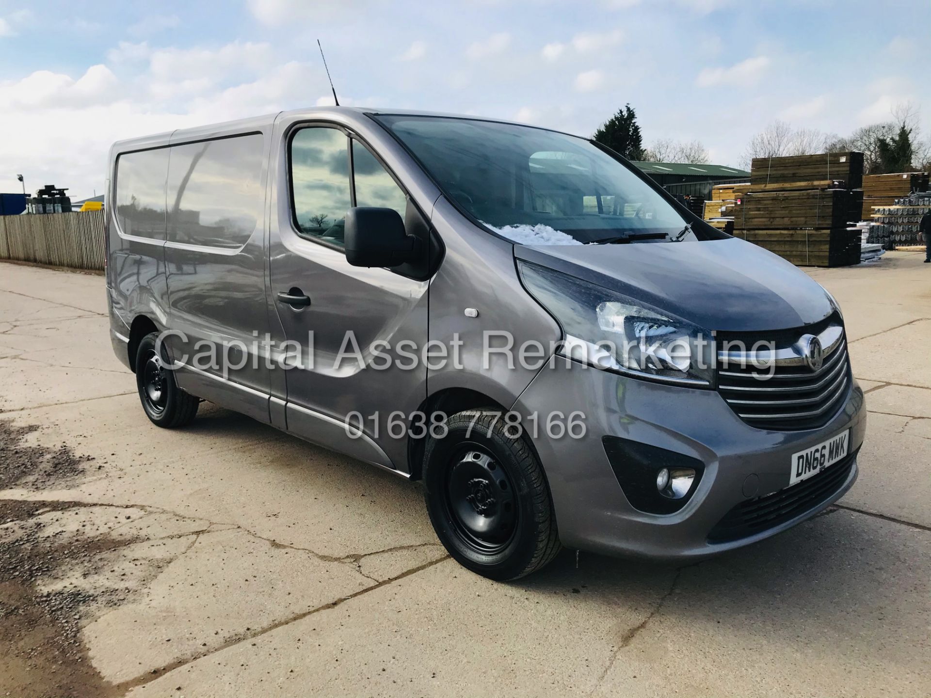 ON SALE VAUXHALL VIVARO "SPORTIVE" 1.6CDTI (120) SPORT VAN (2017 MODEL) 65K MILES -AIR CON -EURO 6 - Image 5 of 25