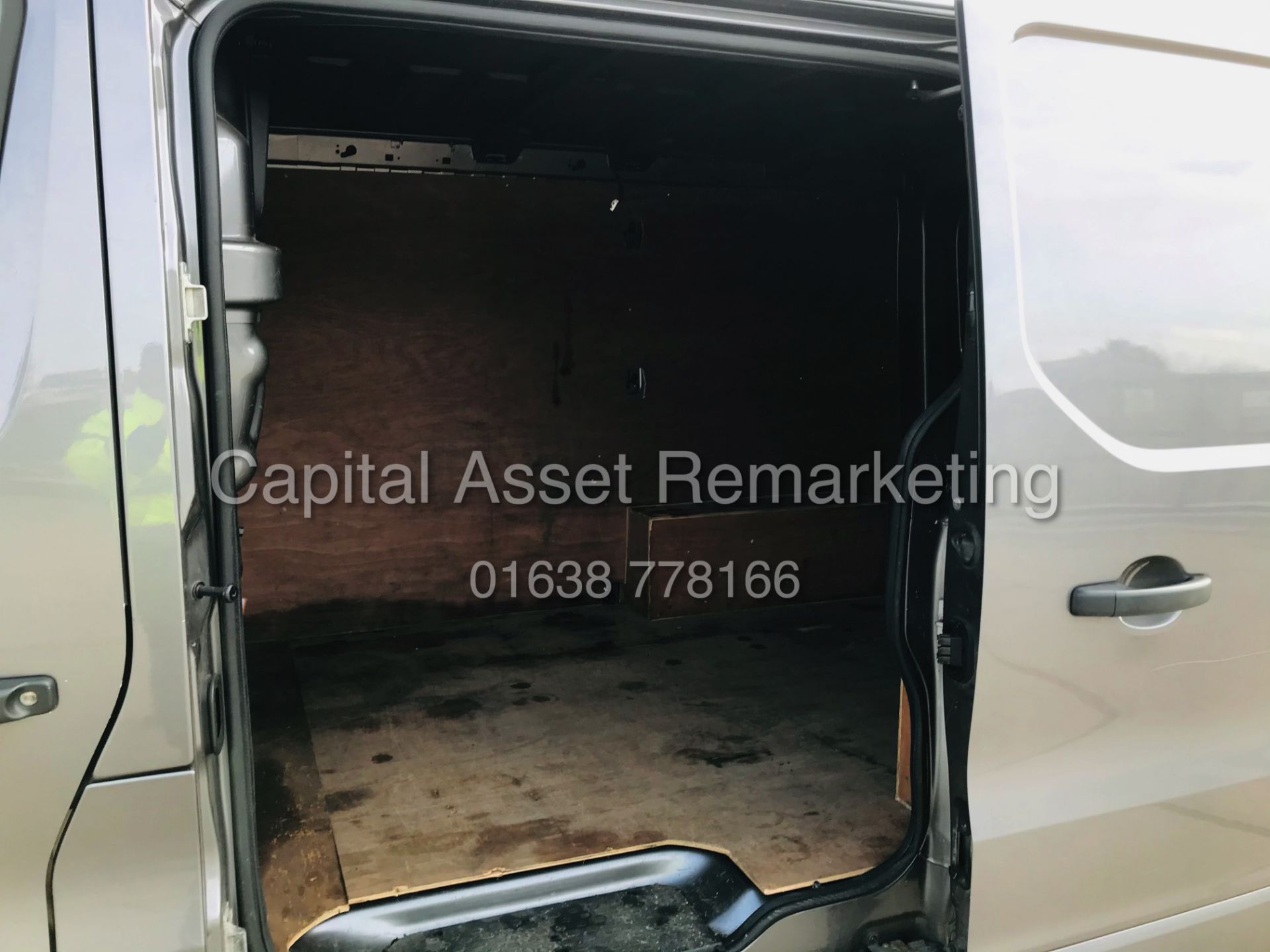 ON SALE VAUXHALL VIVARO "SPORTIVE" 1.6CDTI (120) SPORT VAN (2017 MODEL) 65K MILES -AIR CON -EURO 6 - Image 24 of 25