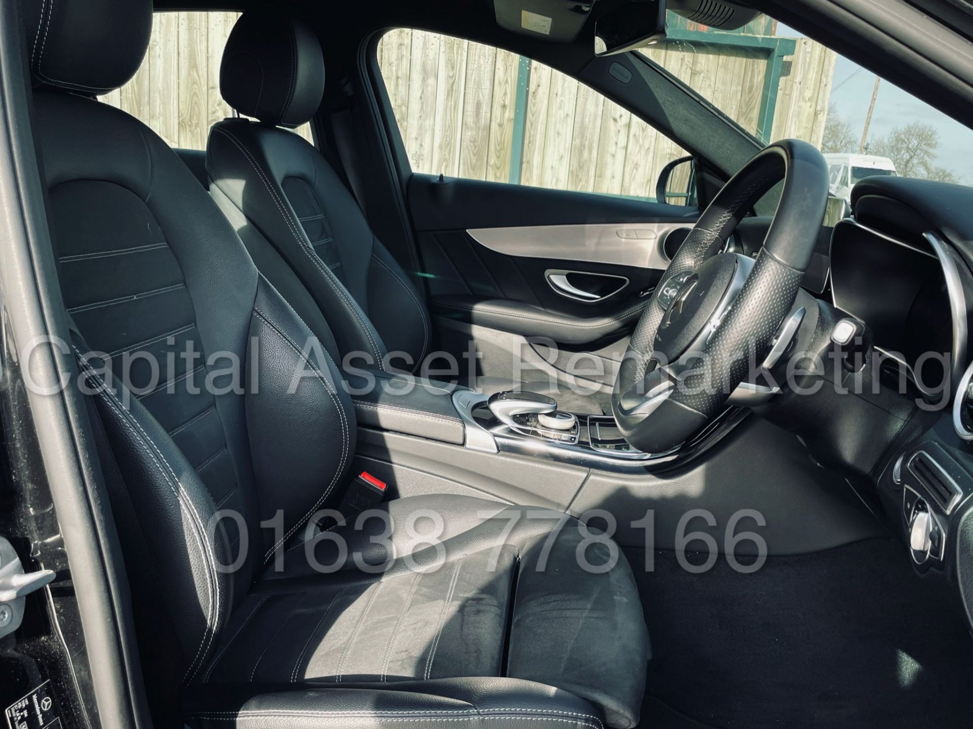 (ON SALE) MERCEDES-BENZ C220D *AMG- PREMIUM* SALOON (2019) '9-G TRONIC - NAV' *TOP SPEC* (1 OWNER) - Image 35 of 48