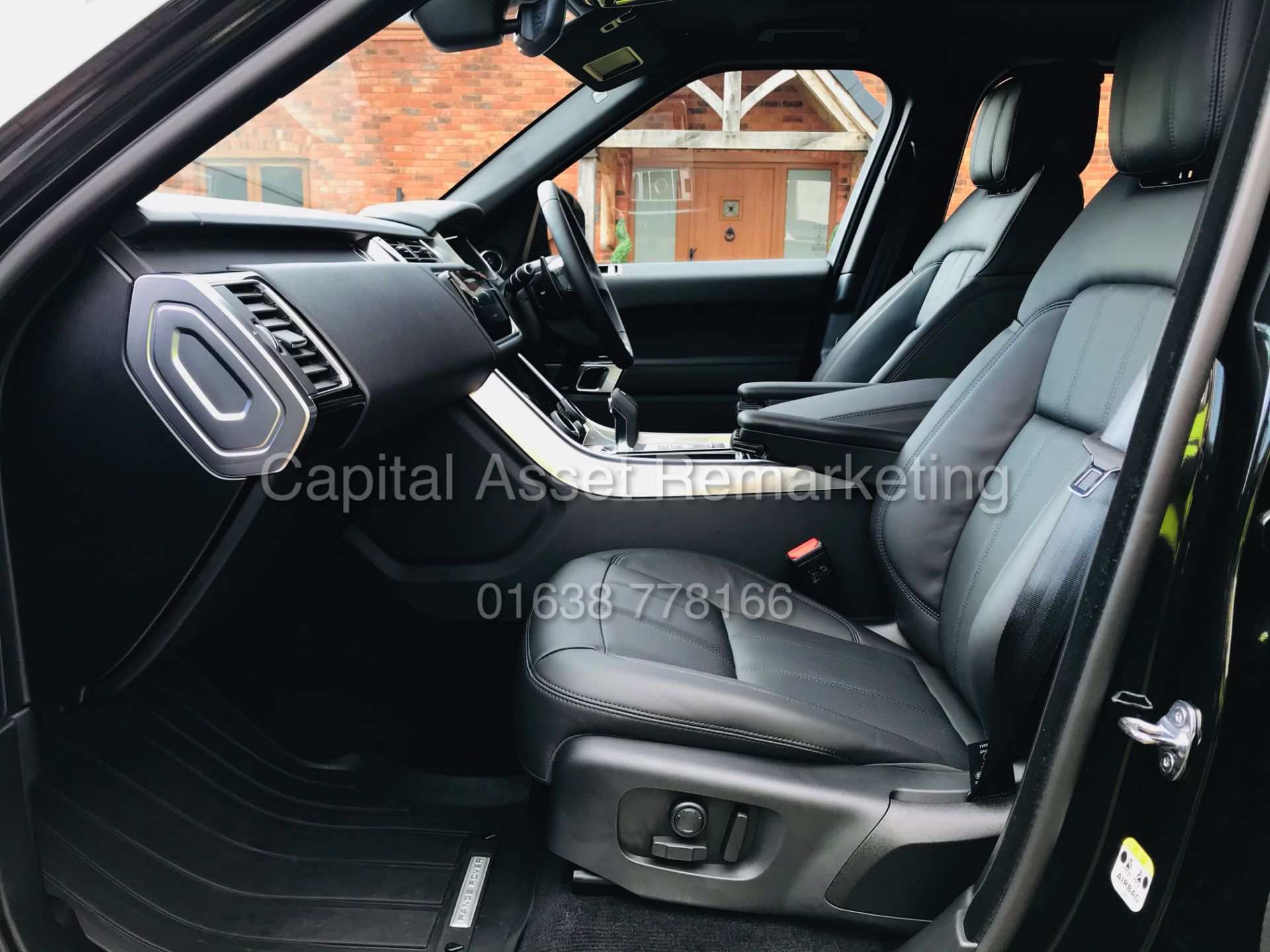 (ON SALE) RANGE ROVER SPORT "HSE - BLACK" 3.0D MHEV-D300 (2021 MODEL - NEW SPEC) PAN ROOF -MEGA SPEC - Image 16 of 47