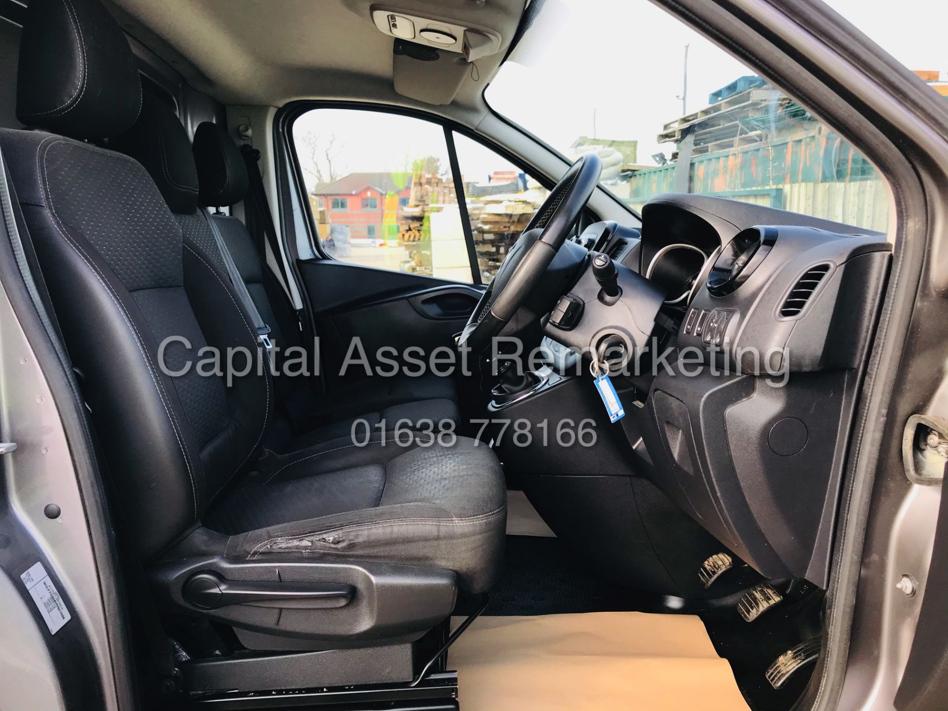 ON SALE VAUXHALL VIVARO "SPORTIVE" 1.6CDTI (120) SPORT VAN (2017 MODEL) 65K MILES -AIR CON -EURO 6 - Image 12 of 25