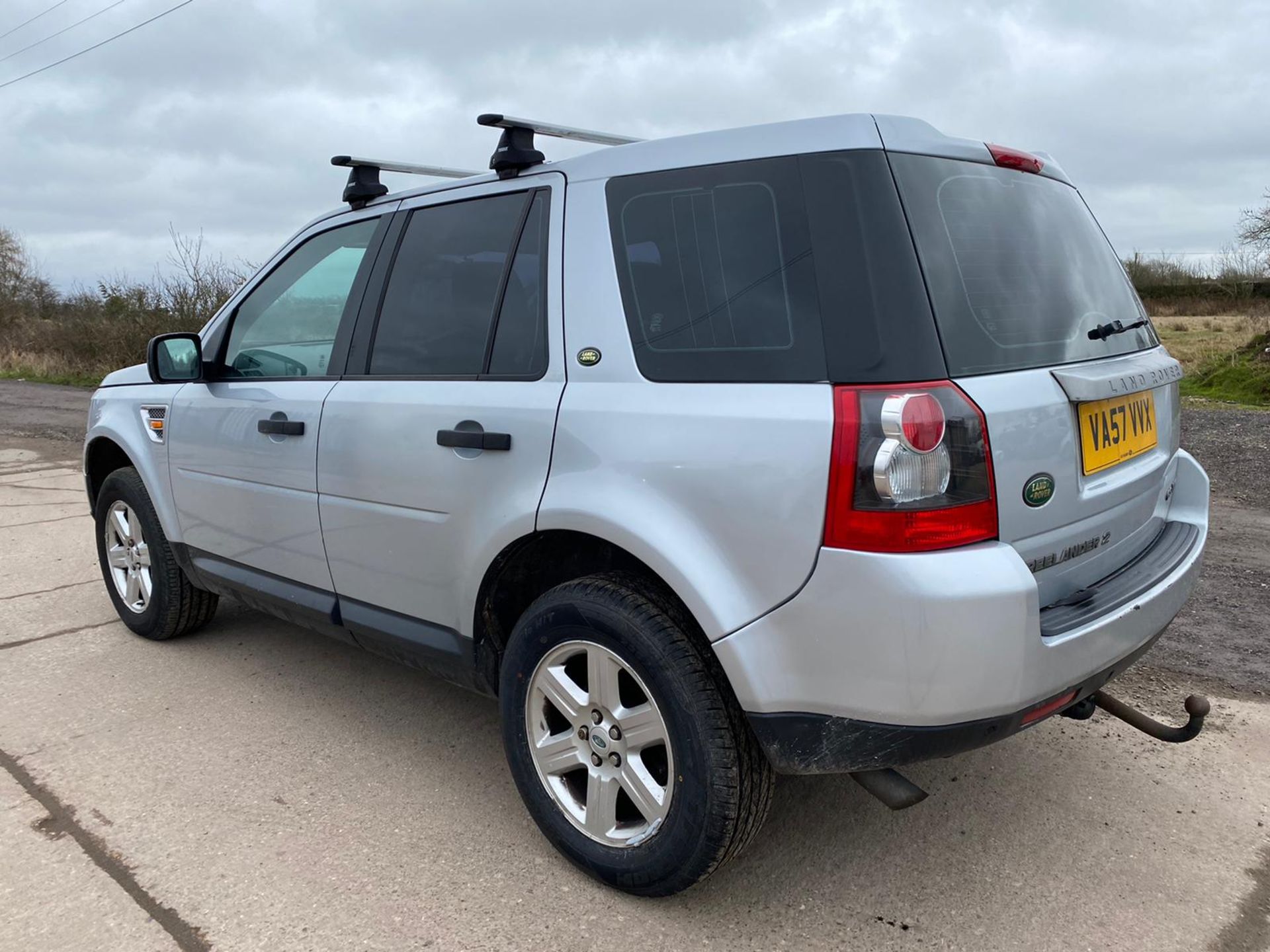 ON SALE LANDROVER FREELANDER GS 2.2TD4 (2008 REG) SILVER - GREAT SPEC -ALLOYS - NEW SHAPE - NO VAT - Image 14 of 16