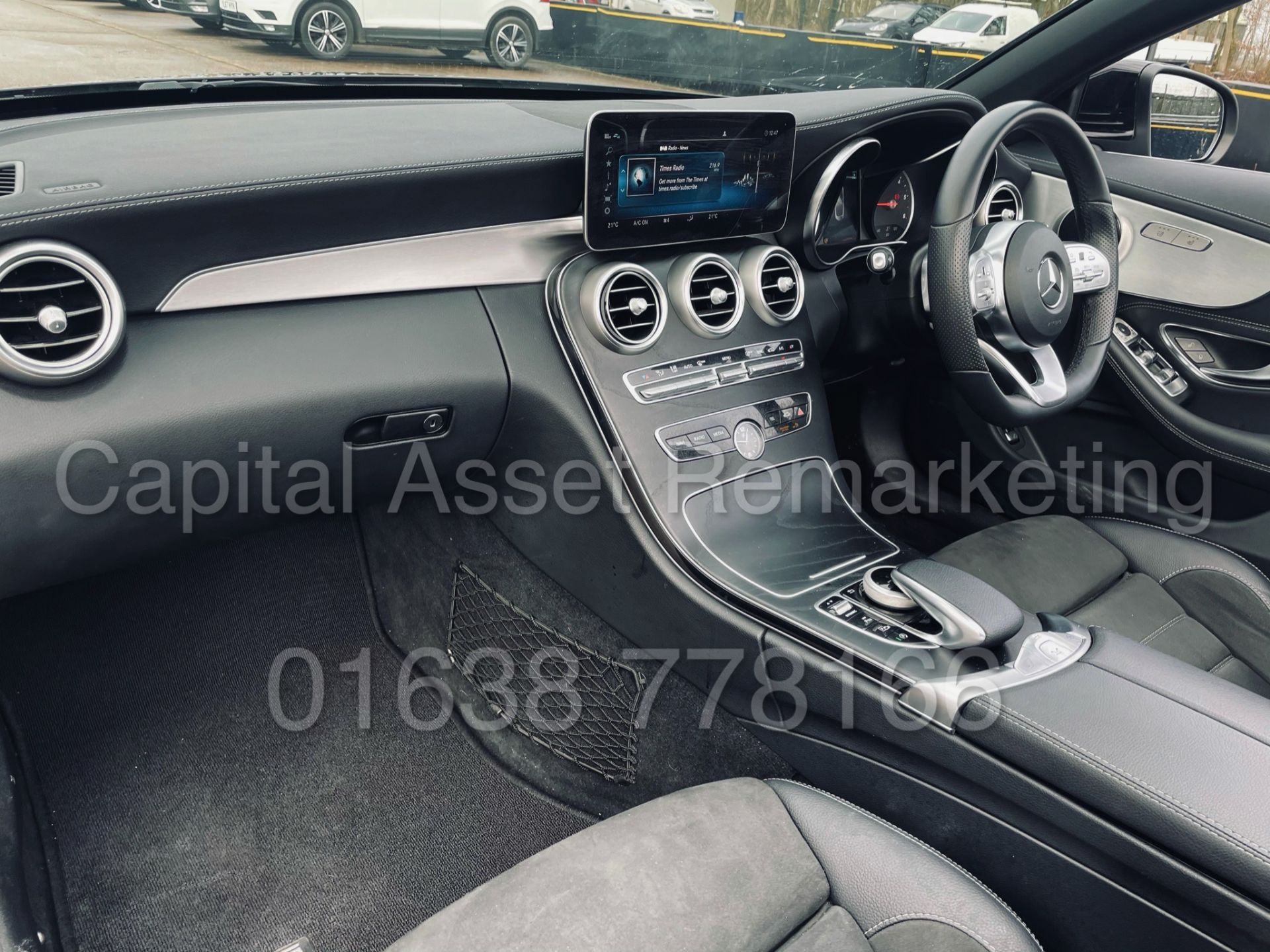 MERCEDES-BENZ C220D *AMG LINE - CABRIOLET* (2019) '9G TRONIC AUTO - LEATHER - SAT NAV' *HUGE SPEC* - Image 33 of 56