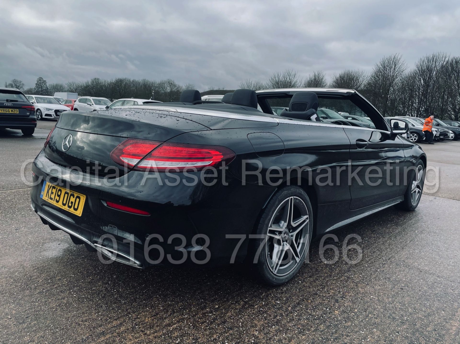 MERCEDES-BENZ C220D *AMG LINE - CABRIOLET* (2019) '9G TRONIC AUTO - LEATHER - SAT NAV' *HUGE SPEC* - Image 23 of 56