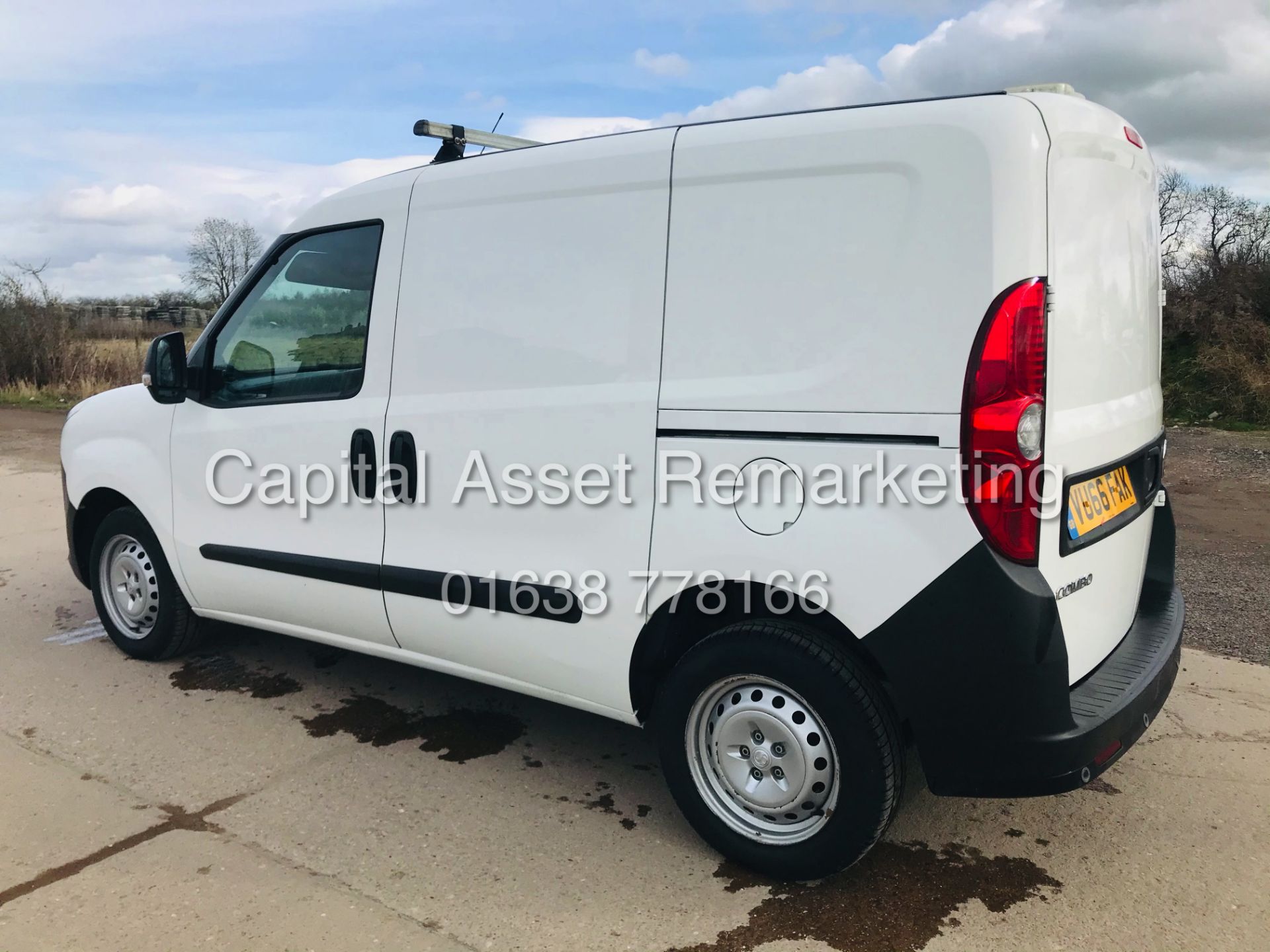 ON SALE VAUXHALL COMBO 2000 CDTI (2017 MODEL) 1 OWNER - ELEC PACK - SIDE LOADING DOOR - Image 10 of 16