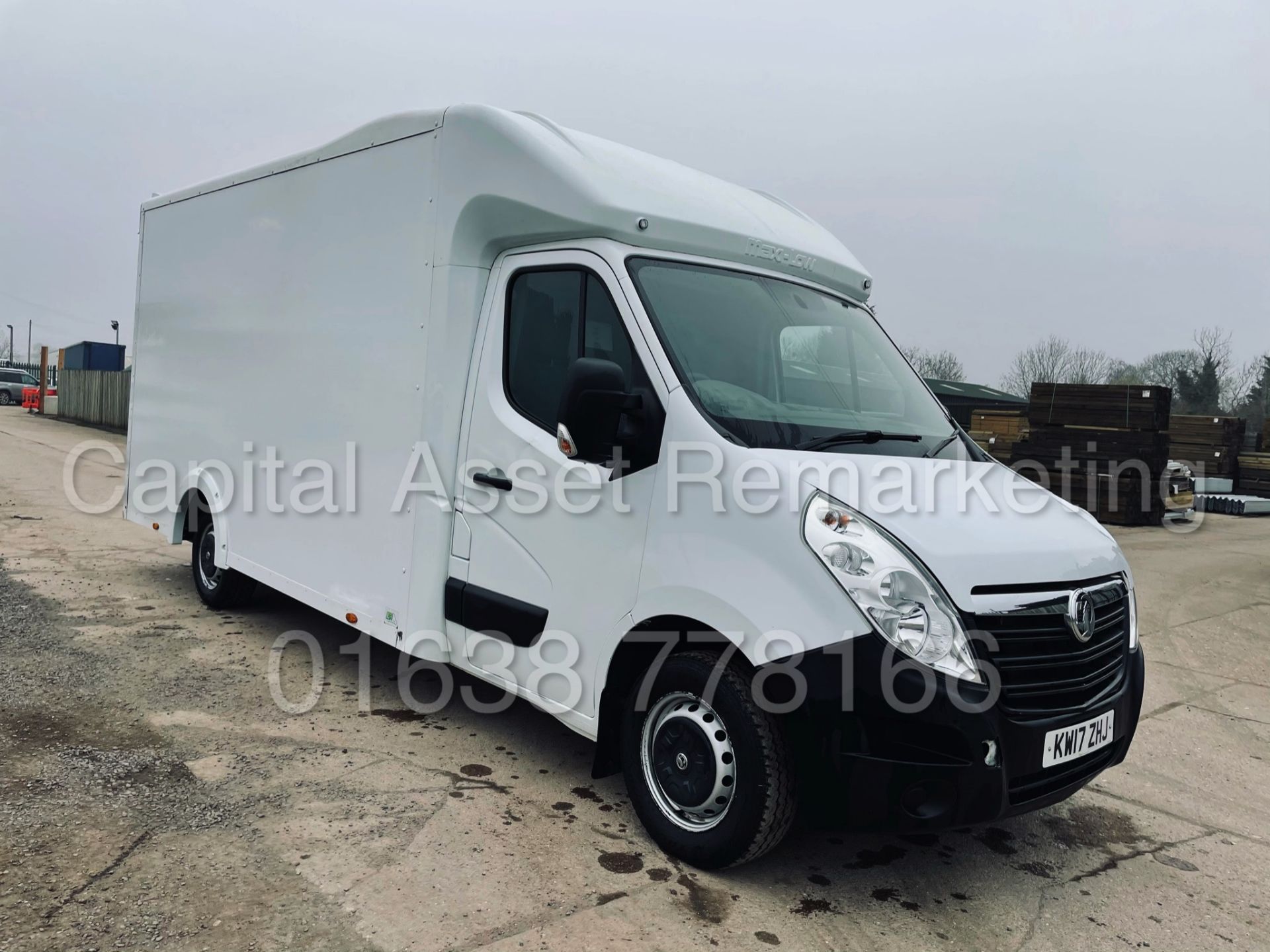 (ON SALE) VAUXHALL MOVANO F3500 *LWB - LOW LOADER / LUTON BOX VAN* (2017 - EURO 6) '2.3 CDTI' *A/C* - Image 3 of 39