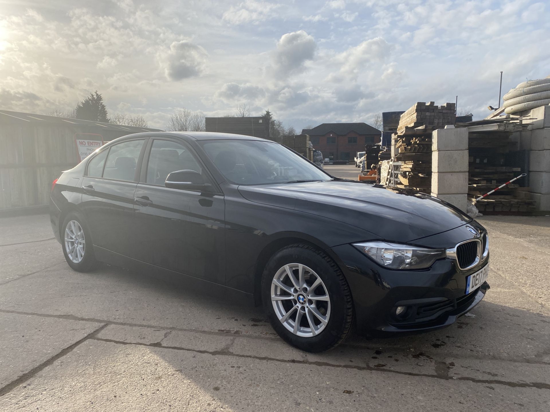 On Sale BMW 320D "EFFICIENT DYNAMICS PLUS" AUTO (NEW SHAPE) 17 REG -1 OWNER - LEATHER! HUGE SPEC