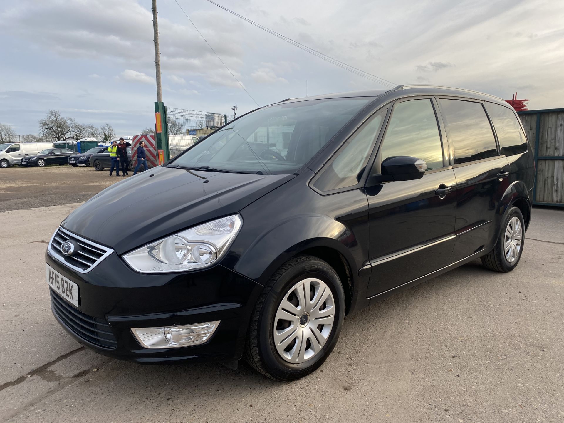 On Sale FORD GALAXY "ZETEC" 2.0TDCI "AUTO" 15 REG - 7 SEATER- LEATHER - AIR CON - MET BLACK - NO VAT - Image 4 of 24