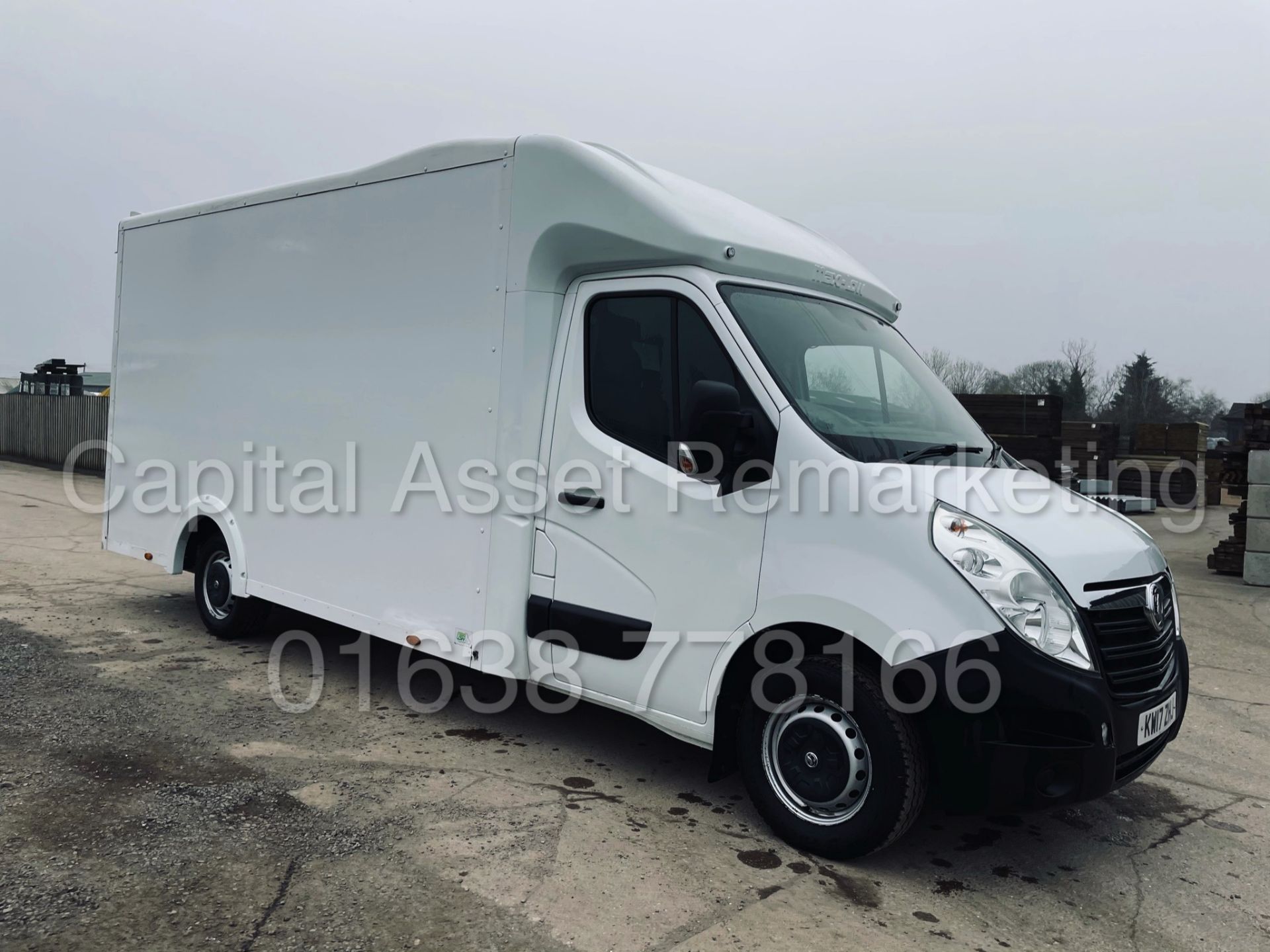 (ON SALE) VAUXHALL MOVANO F3500 *LWB - LOW LOADER / LUTON BOX VAN* (2017 - EURO 6) '2.3 CDTI' *A/C* - Image 2 of 39