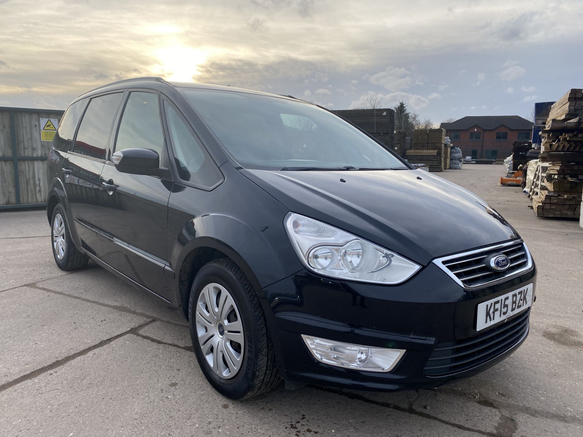 On Sale FORD GALAXY "ZETEC" 2.0TDCI "AUTO" 15 REG - 7 SEATER- LEATHER - AIR CON - MET BLACK - NO VAT - Image 2 of 24