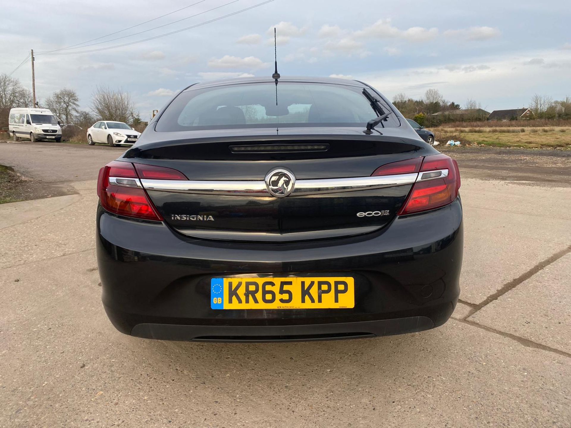 ON SALE VAUXHALL INSIGNIA 1.6CDTI "SE" ECOFLEX S/S (2016 MODEL) AIR CON - ALLOYS - GREAT SPEC- BLACK - Image 5 of 14