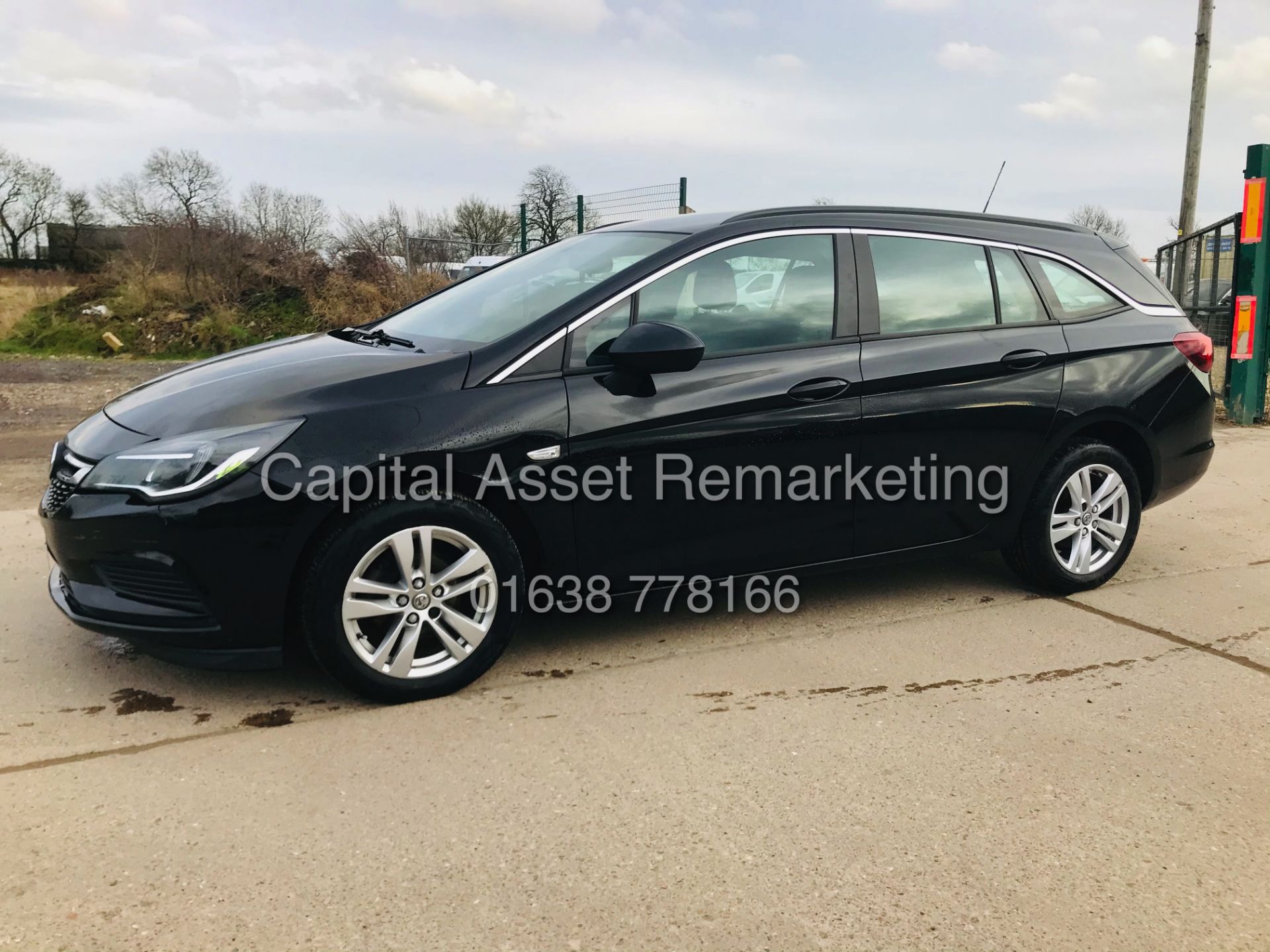 (ON SALE) VAUXHALL ASTRA 1.6CDTI "DESIGN ECOFLEX" 1 OWNER - AC - ELEC PACK - ALLOYS - Image 7 of 25